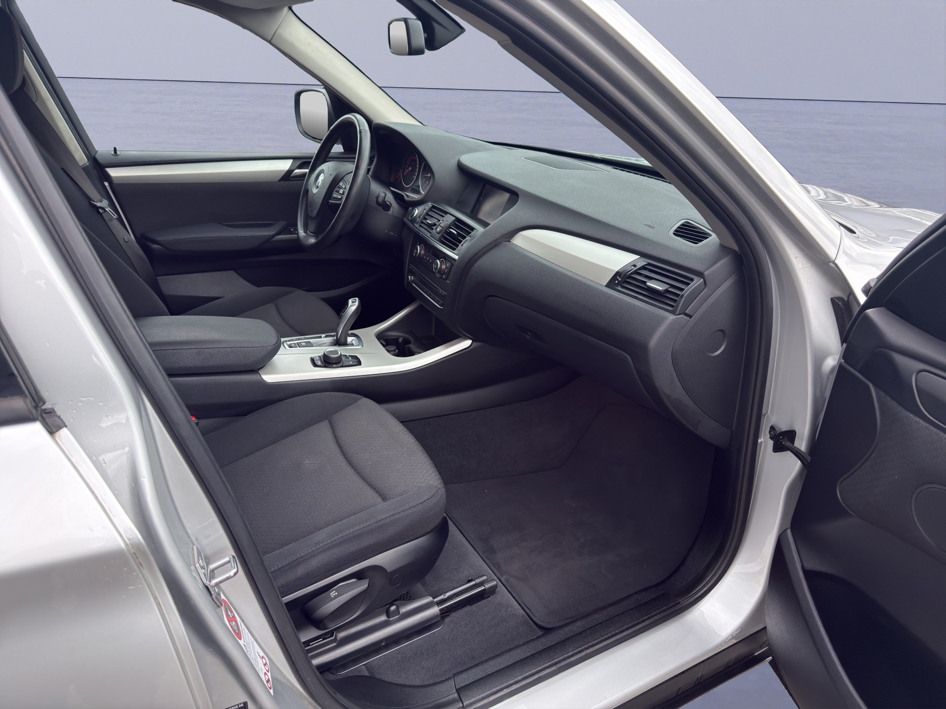 BMW X3 xDrive 28i Steptronic-image-10