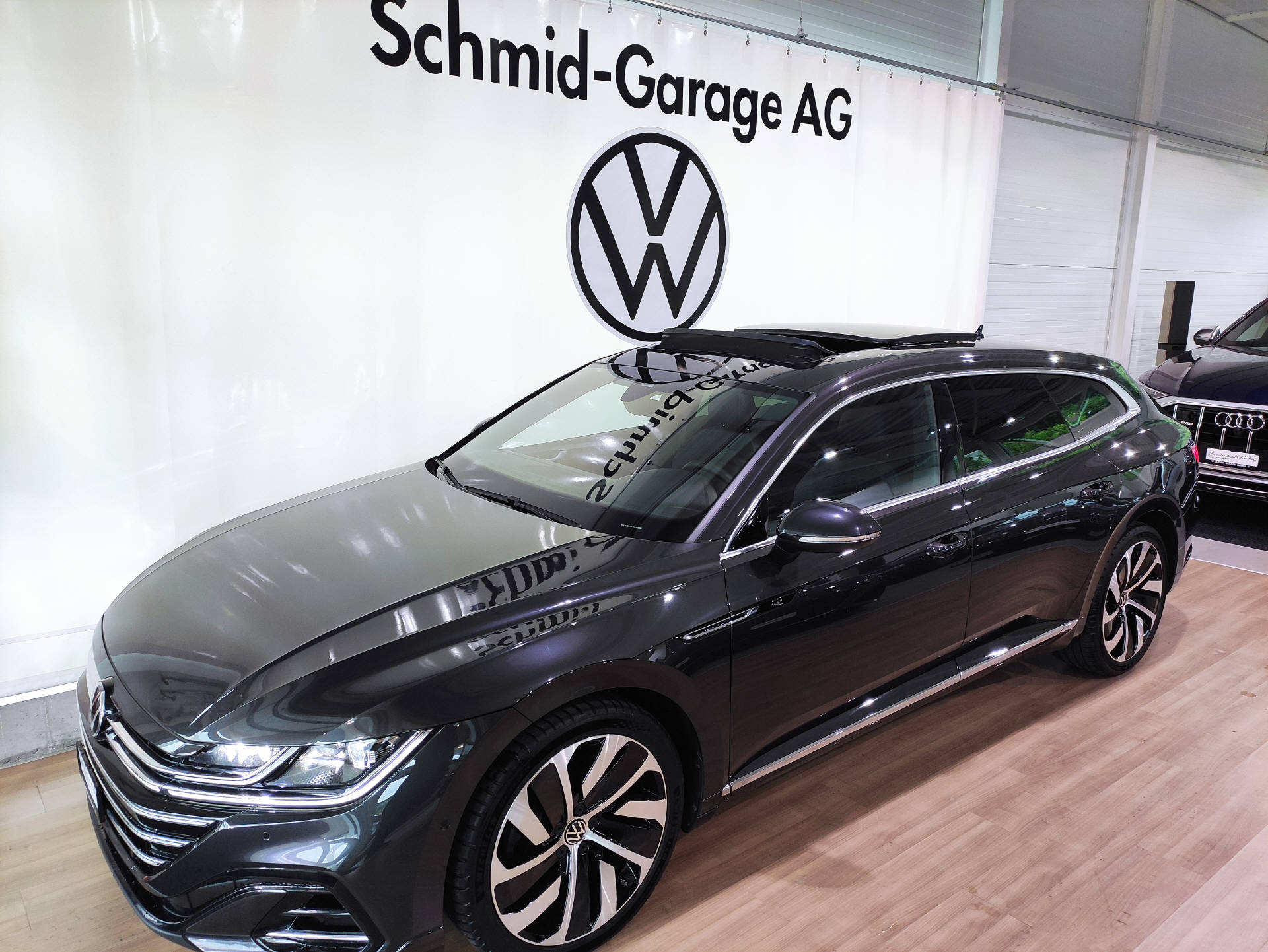 VW Arteon Shooting Brake 2.0 TSI R-Line DSG 4m