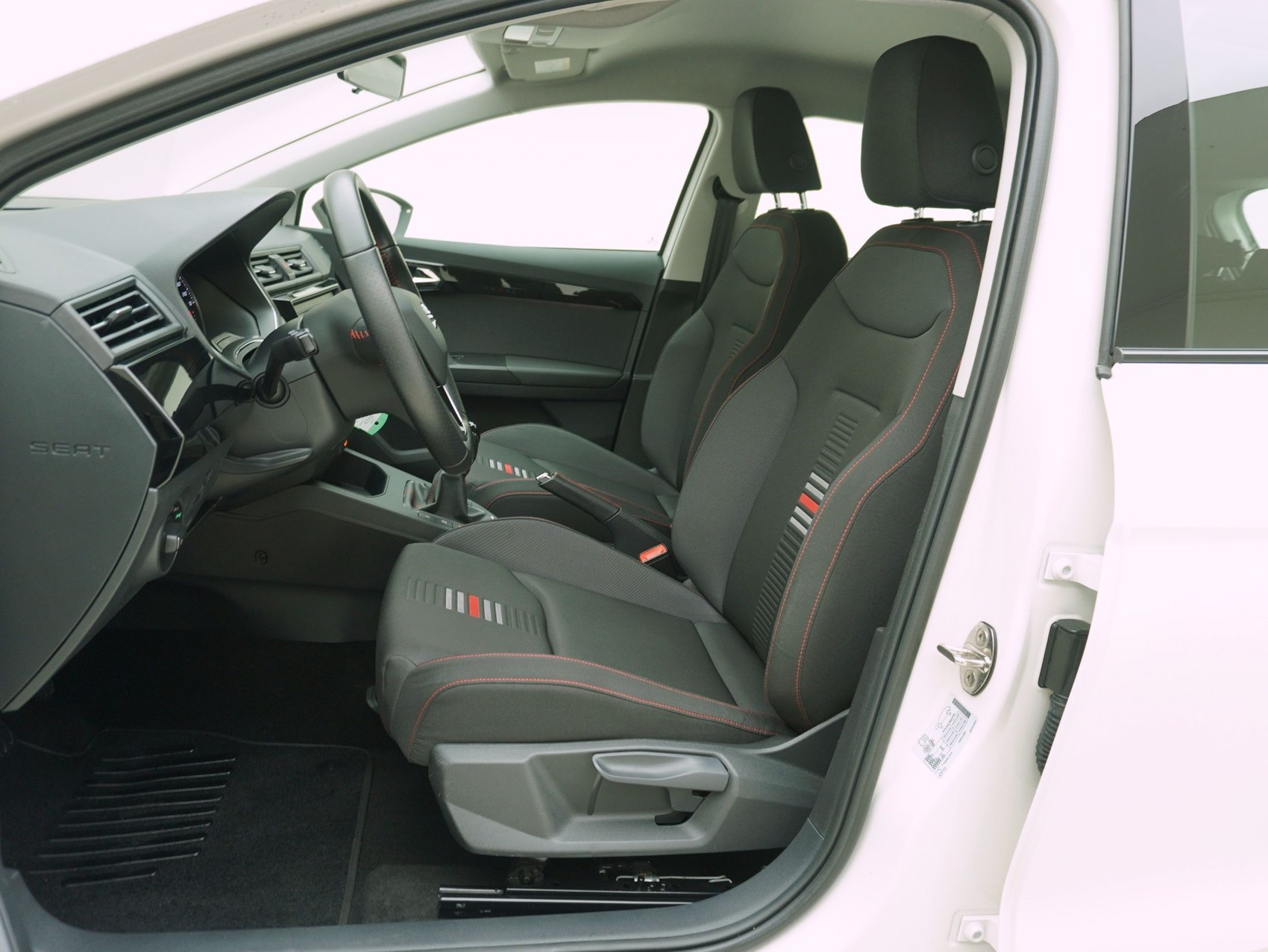 SEAT Ibiza 1.0 TSI-image-9