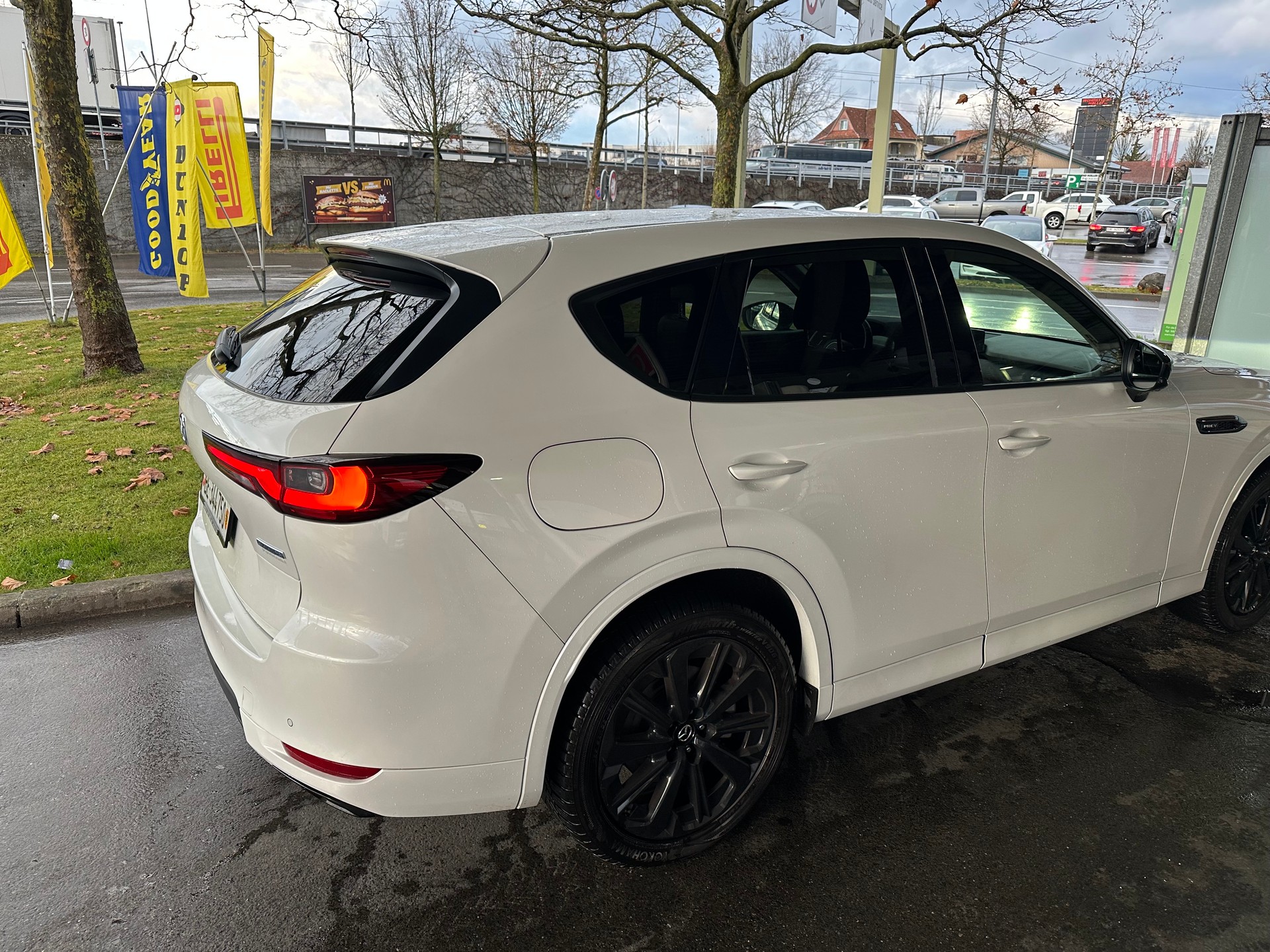 MAZDA CX 60 - 2.5 PHEV Homura-image-2