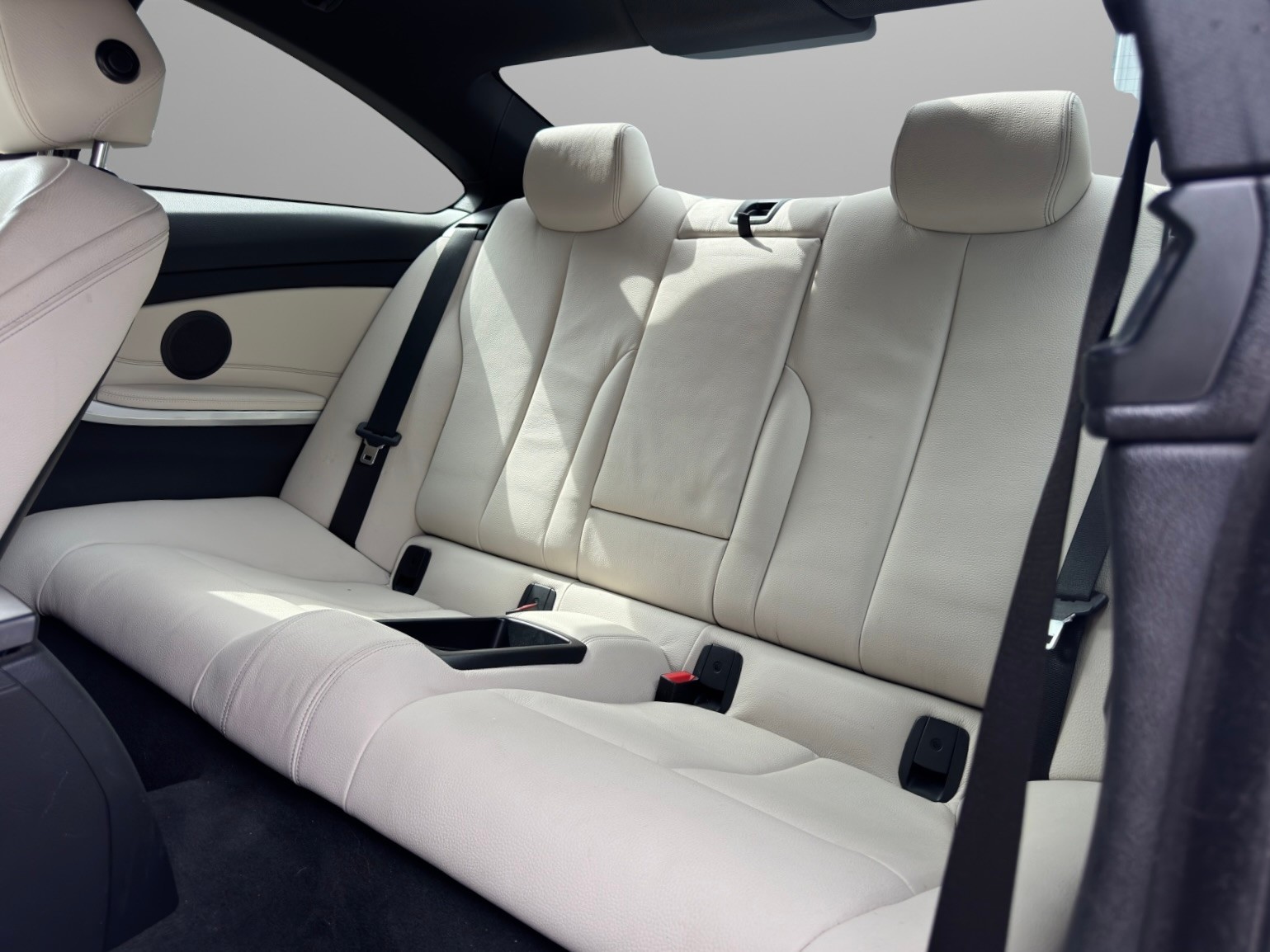 BMW 430i Coupé xDrive M Sport Steptronic-image-15