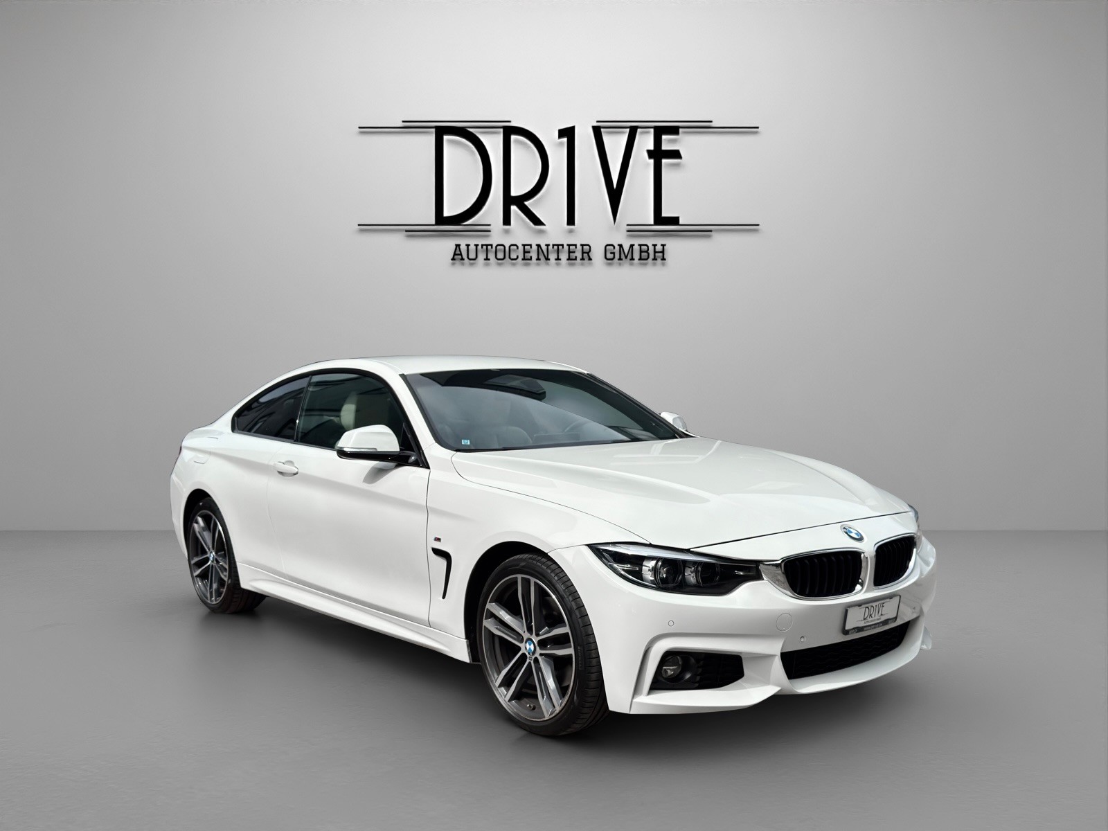 BMW 430i Coupé xDrive M Sport Steptronic-image-2