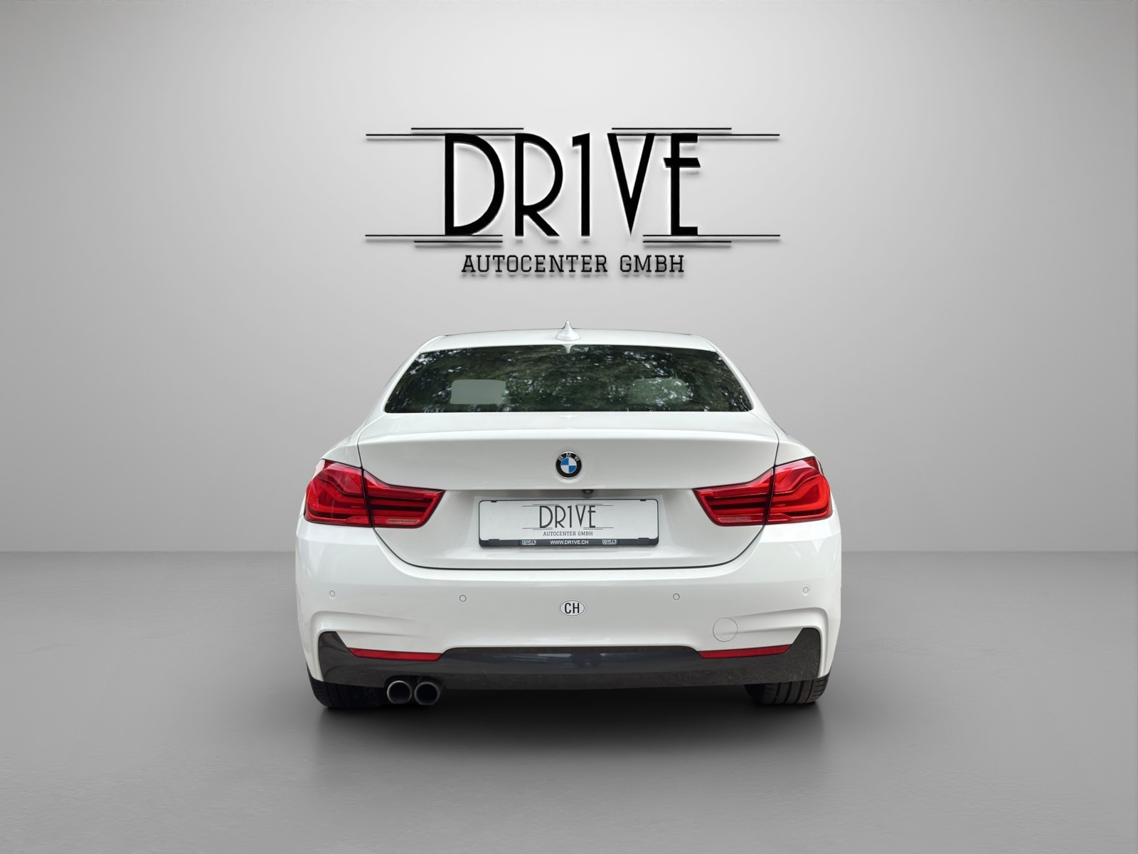 BMW 430i Coupé xDrive M Sport Steptronic-image-5