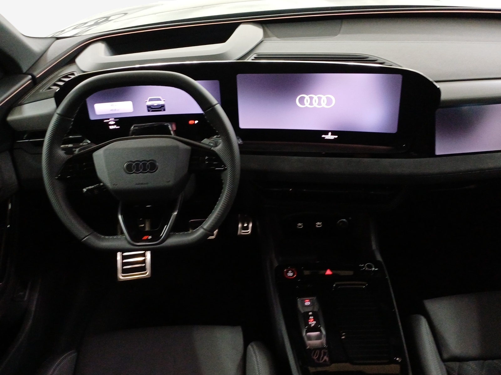 AUDI SQ6 e-tron quattro-image-8