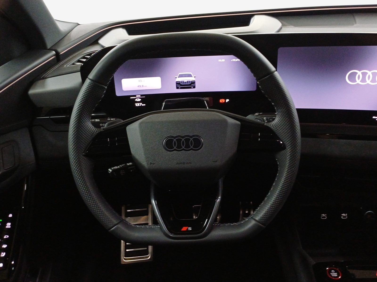 AUDI SQ6 e-tron quattro-image-9