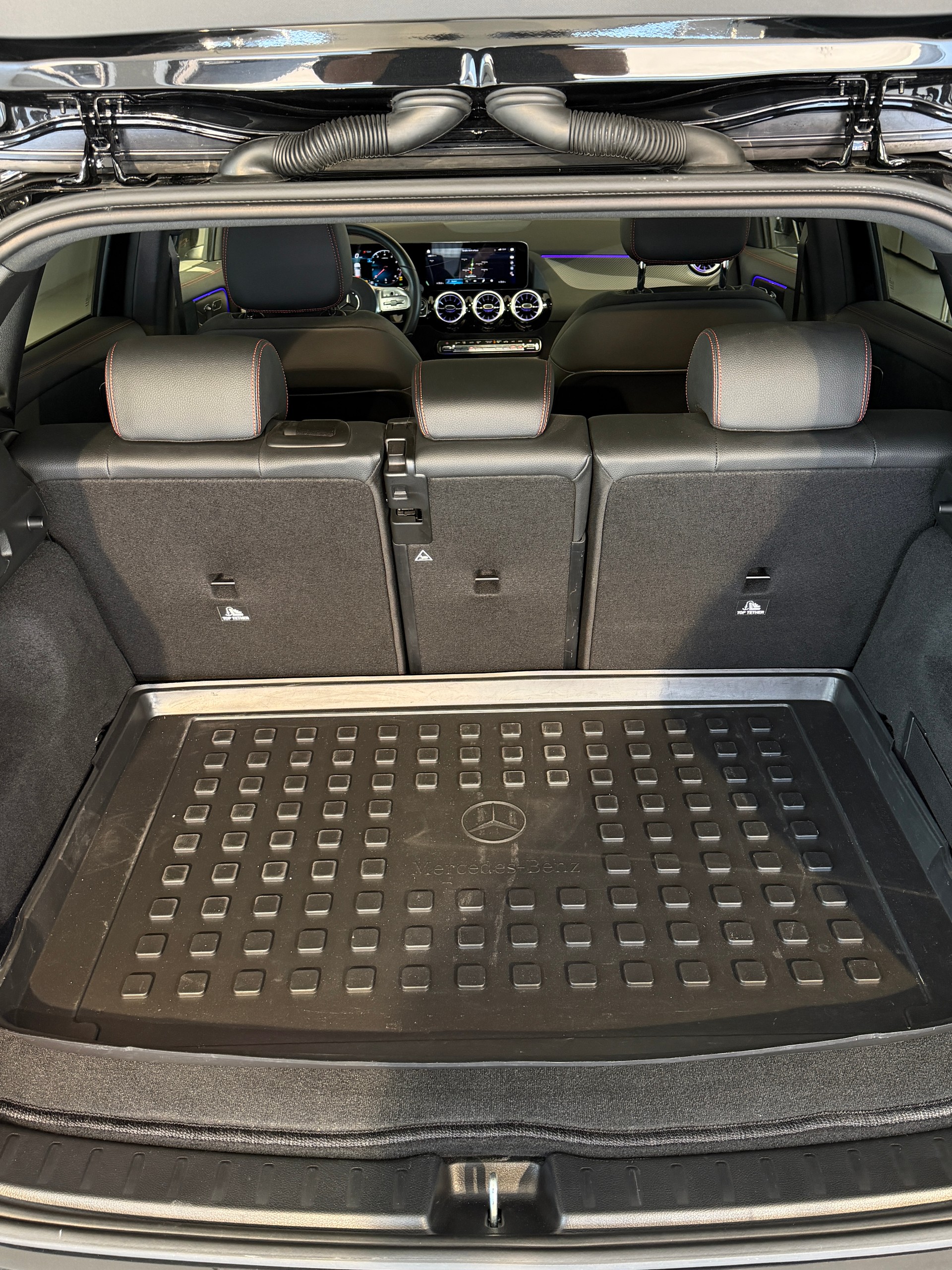 MERCEDES-BENZ GLA 250 4Matic AMG Line 8G-DCT-image-15