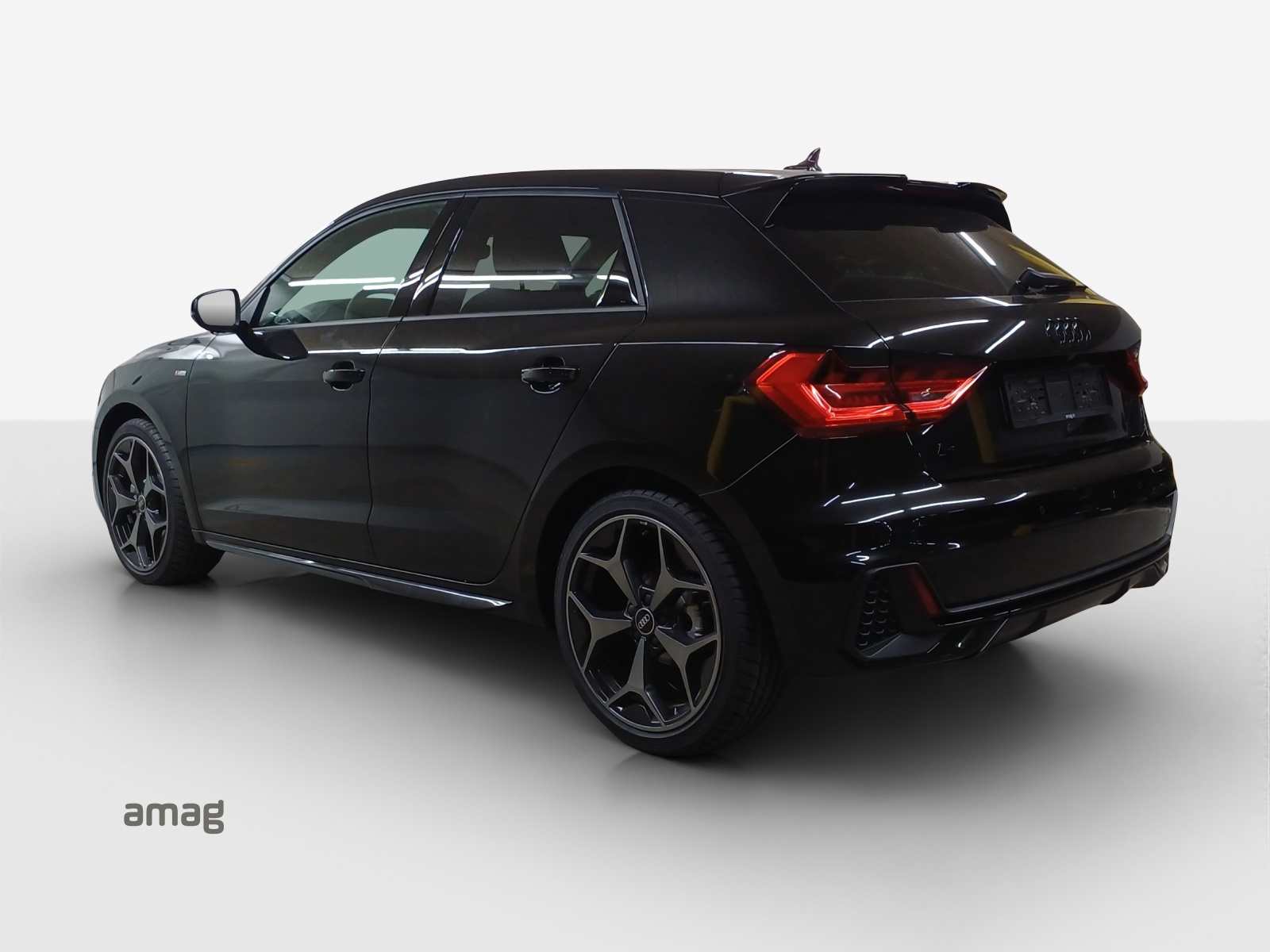 AUDI A1 Sportback 30 TFSI S Line Attraction S-tronic-image-2