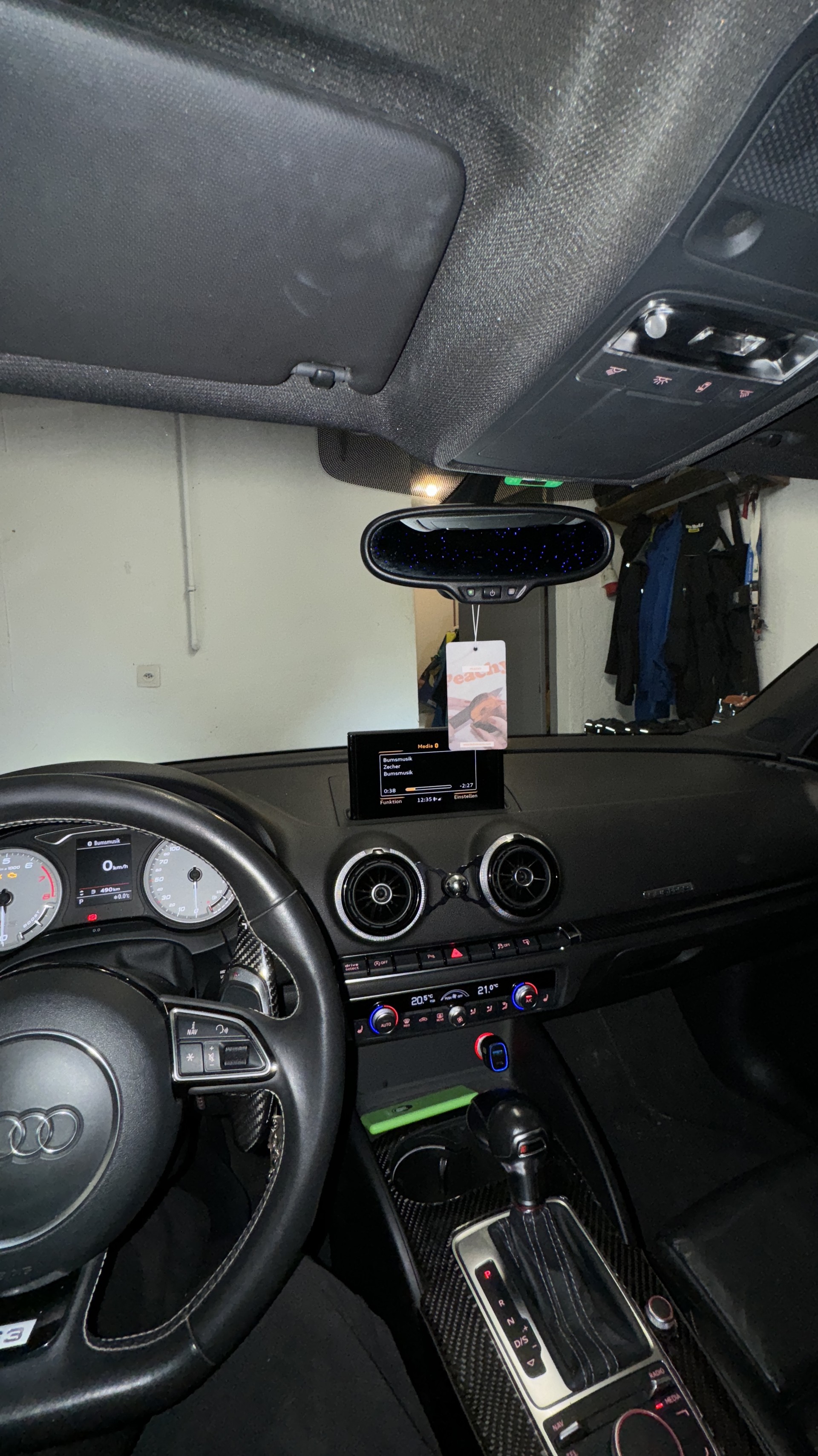 AUDI 2.0 T FSI quattro S-Tronic-image-4
