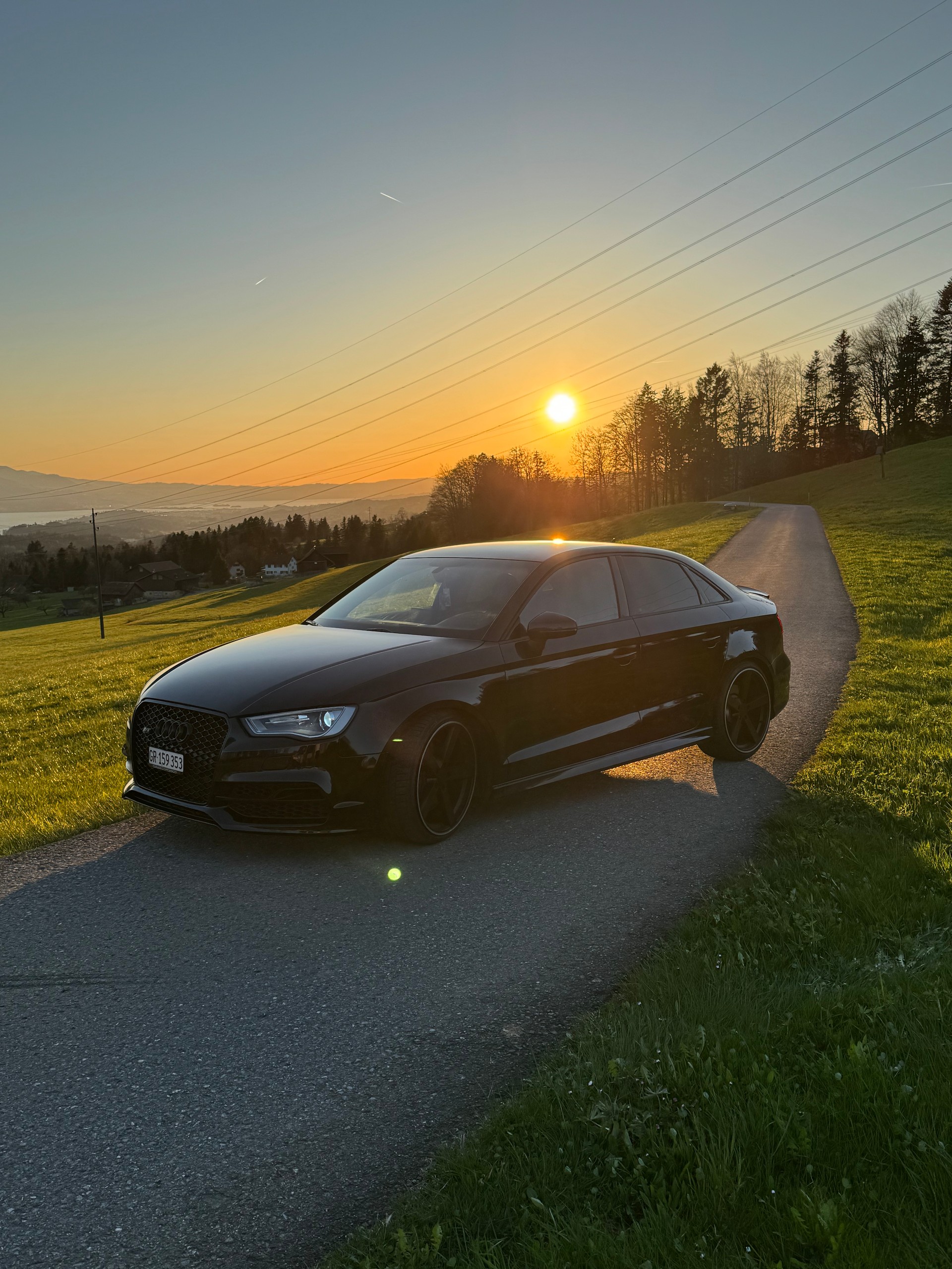 AUDI 2.0 T FSI quattro S-Tronic-image-2