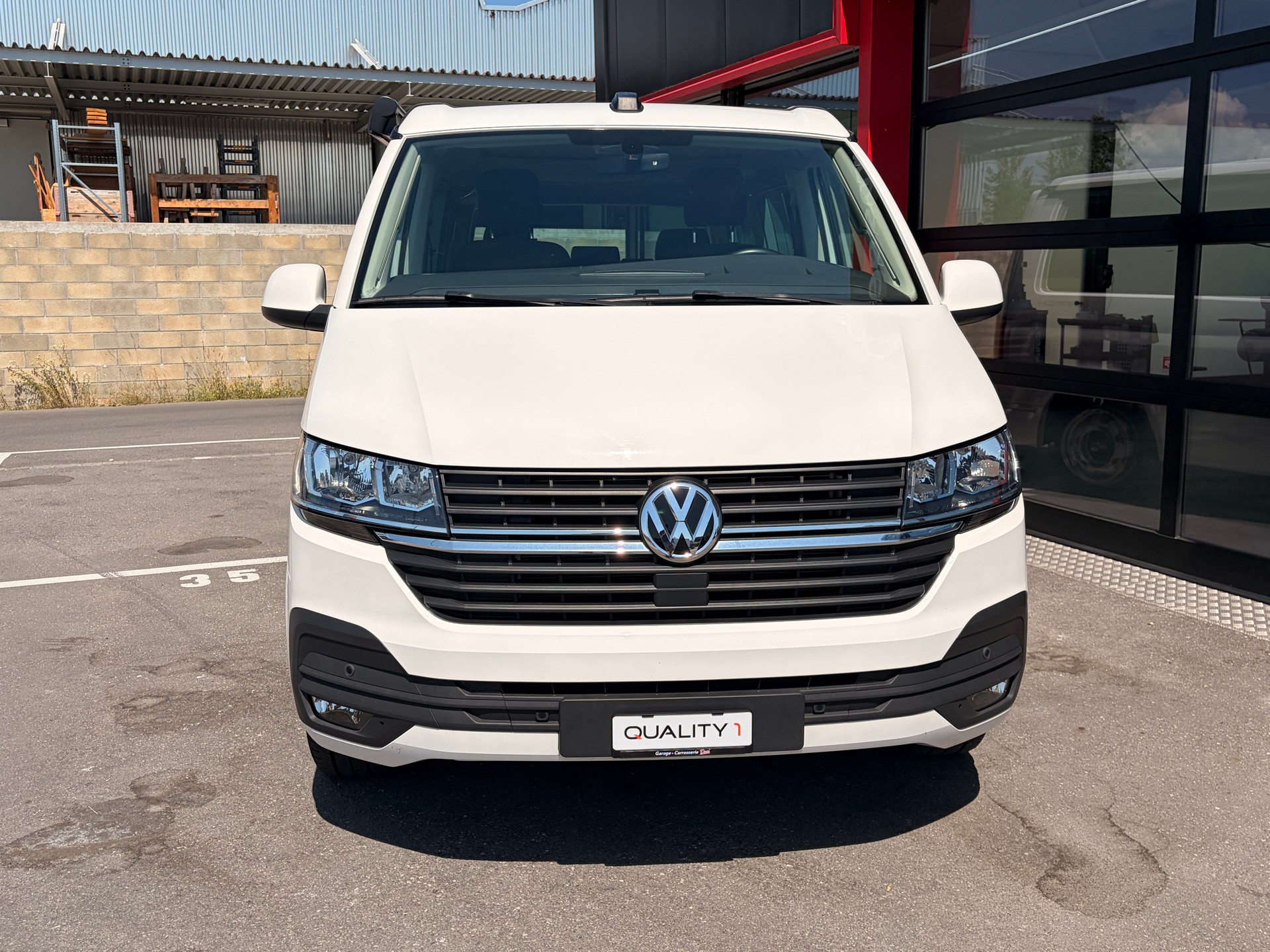 VW T6.1 California 2.0 TDI Beach Liberty DSG-image-3