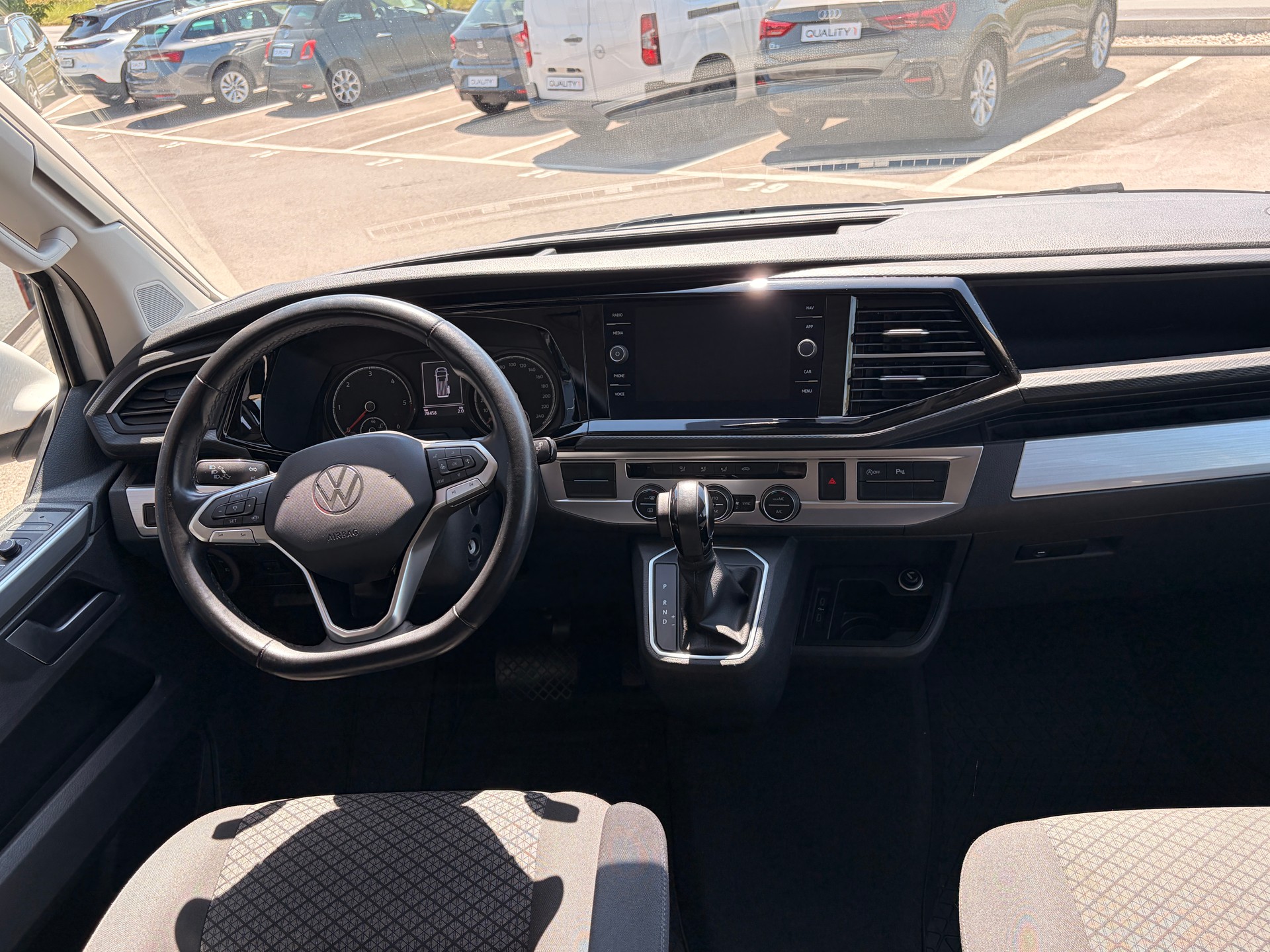 VW T6.1 California 2.0 TDI Beach Liberty DSG-image-7