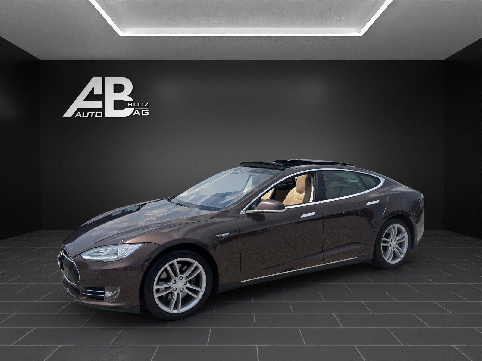 TESLA Model S 85 Performance mit 476 PS* Free Supercharching *-image-1
