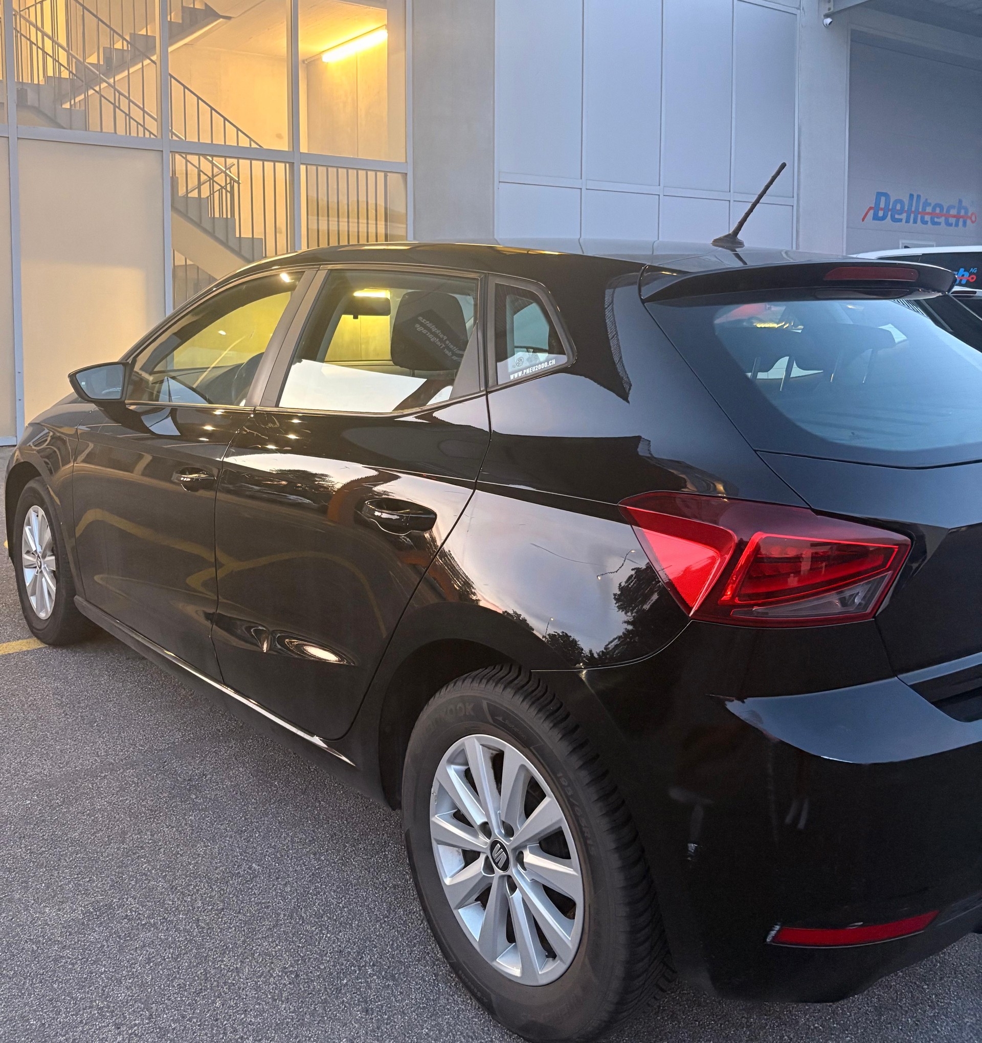 SEAT 1.0-image-2