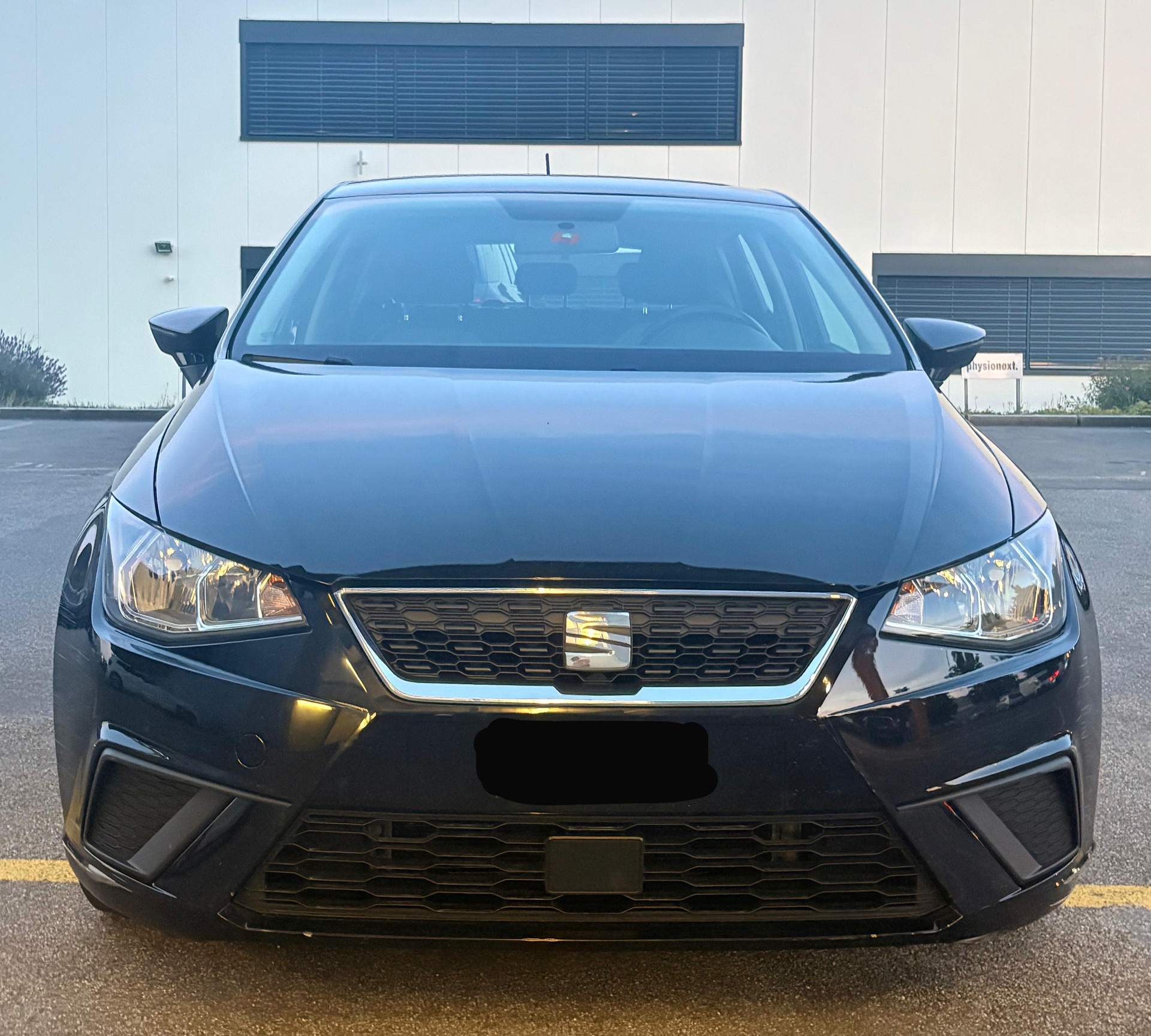 SEAT 1.0-image-0