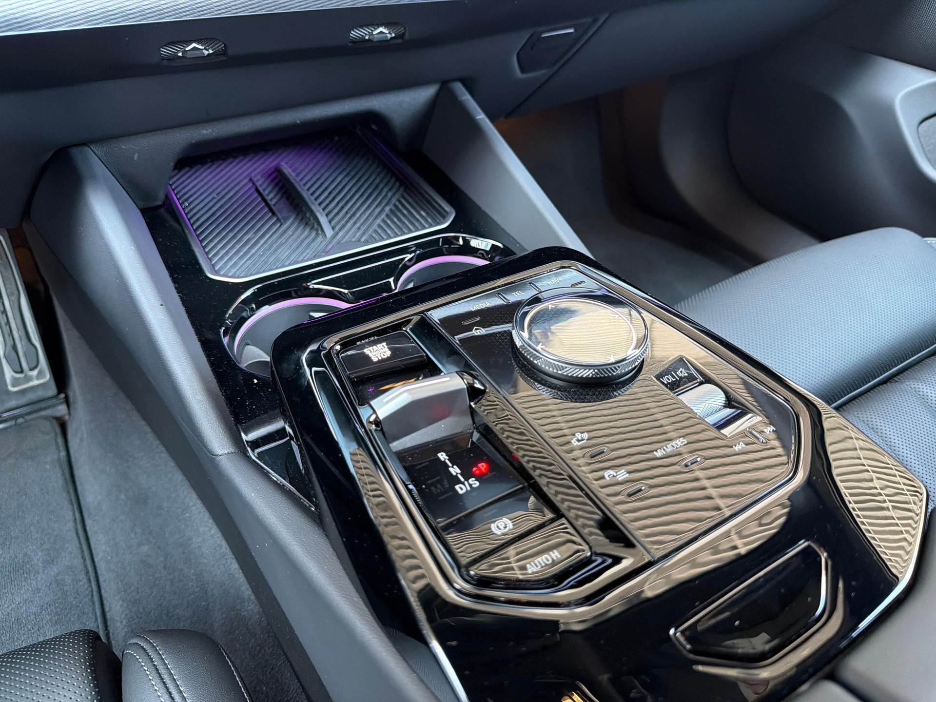 BMW 520d xDrive Touring M-Sport-image-13