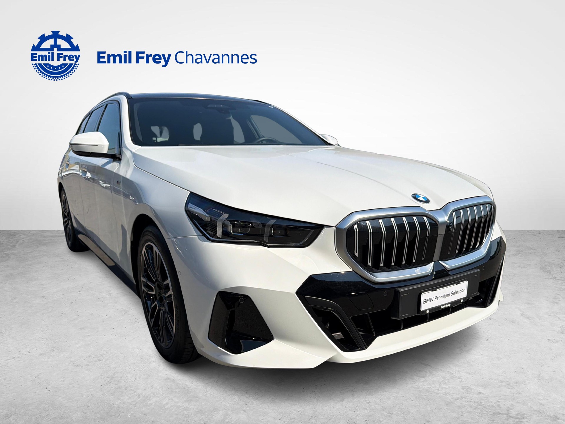 BMW 520d xDrive Touring M-Sport-image-0