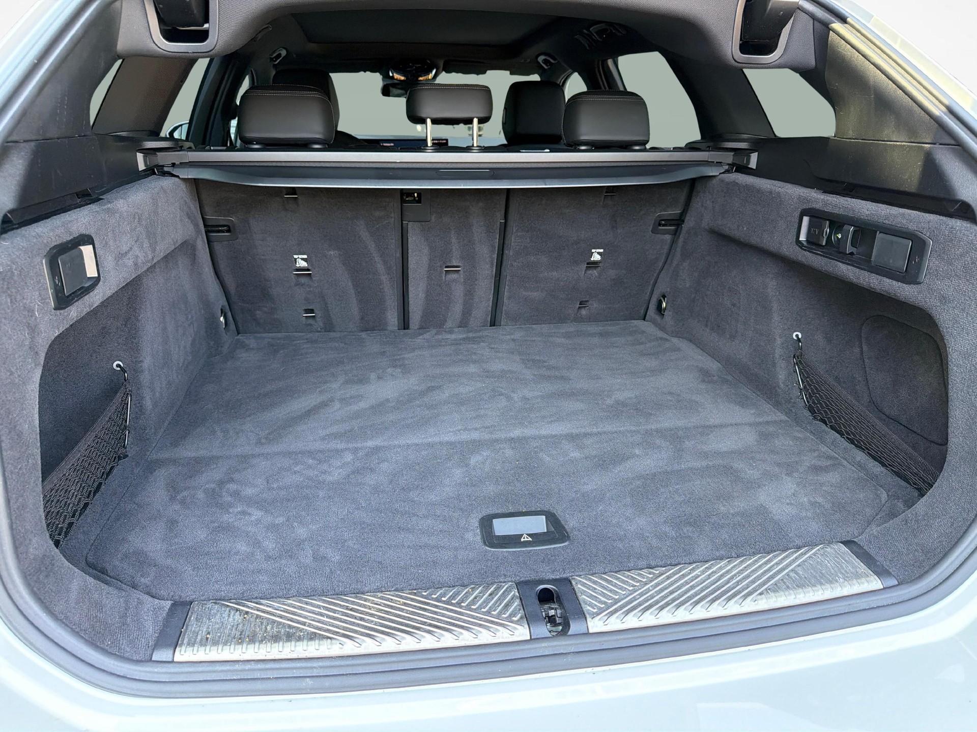 BMW 520d xDrive Touring M-Sport-image-17