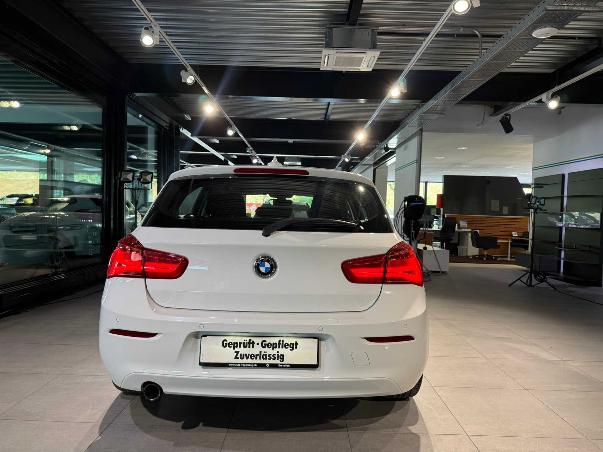 BMW 116i Business-image-6