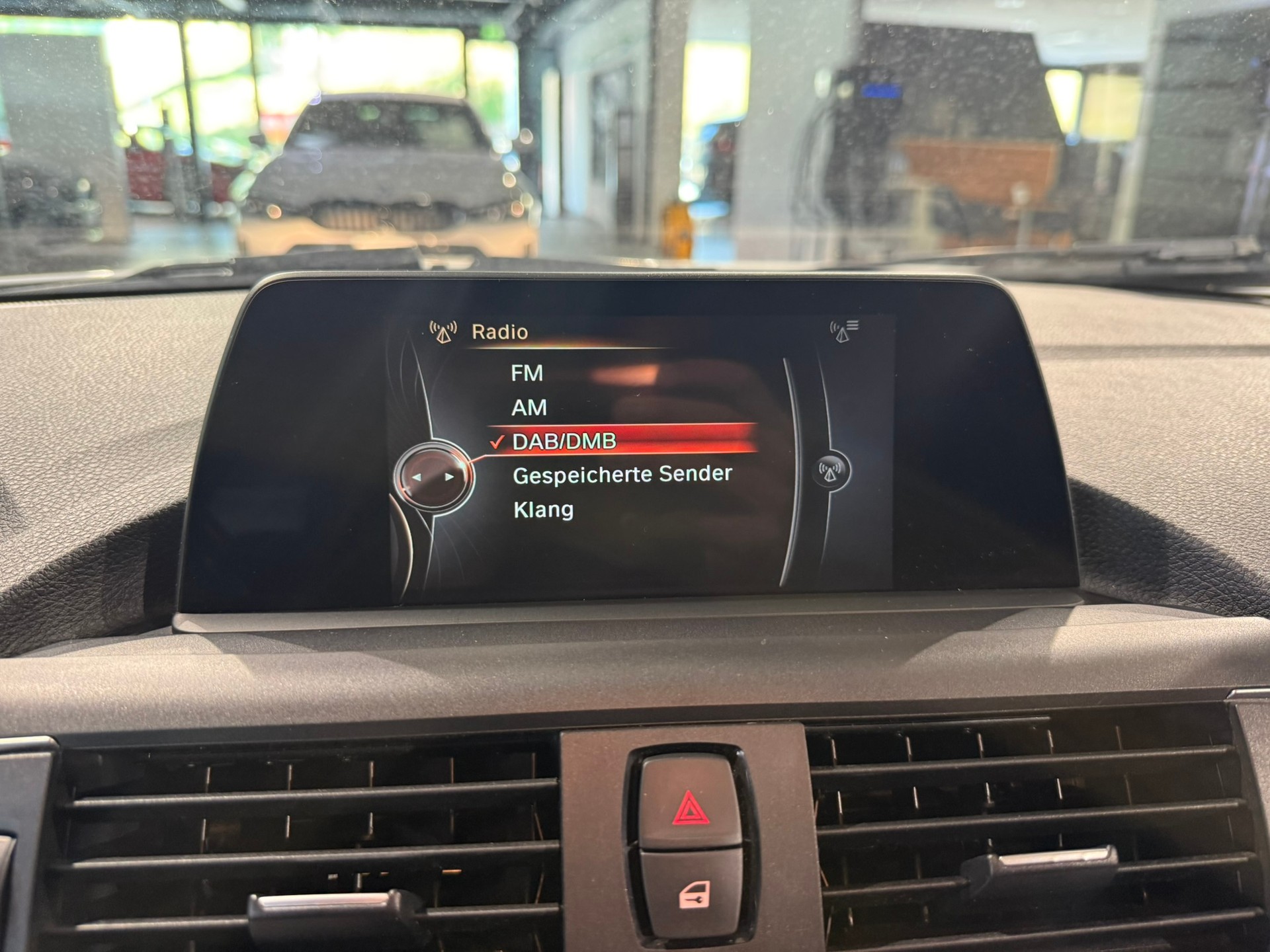 BMW 116i Business-image-22