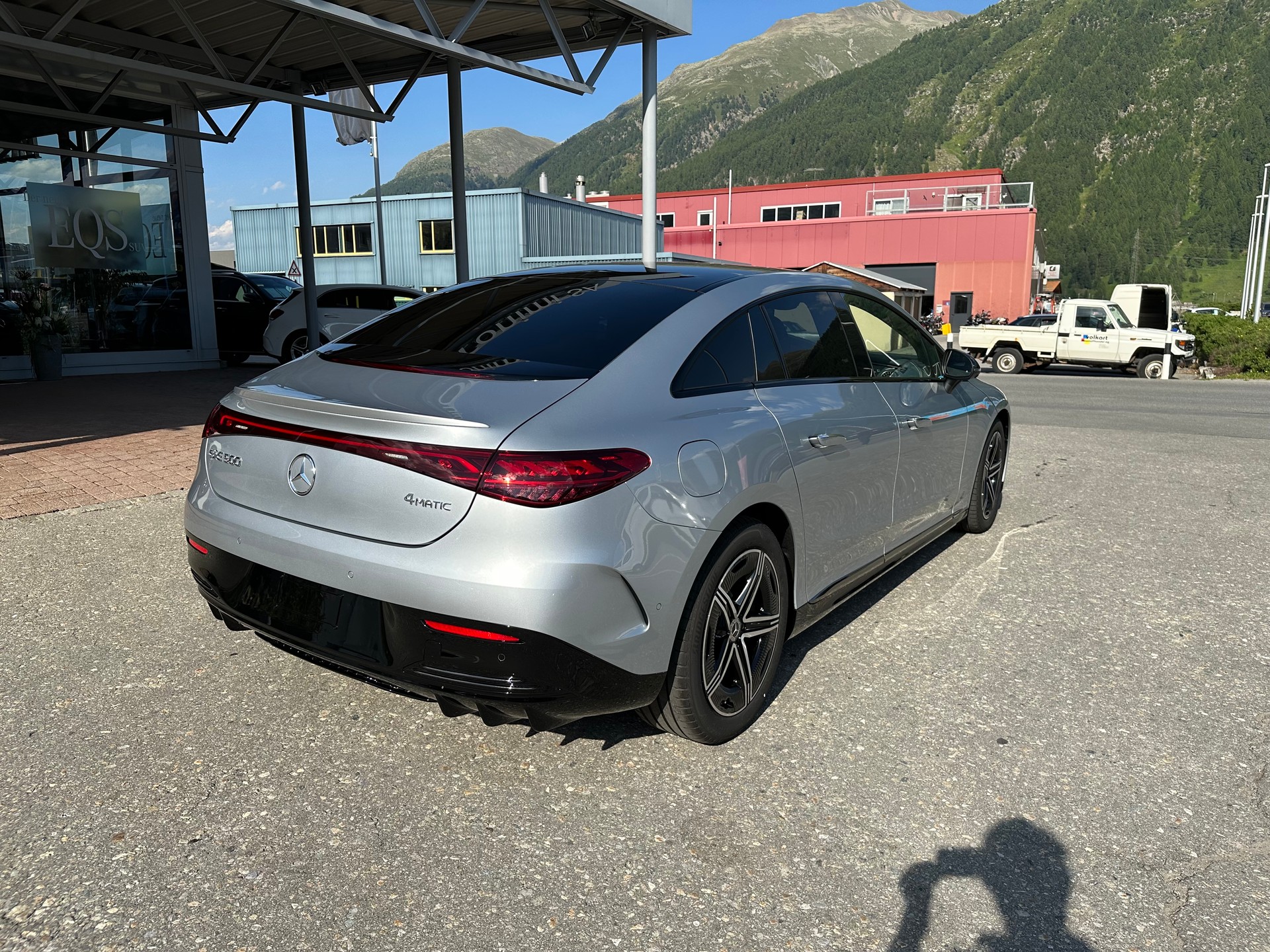 MERCEDES-BENZ EQE 500 AMG Line 4matic-image-8