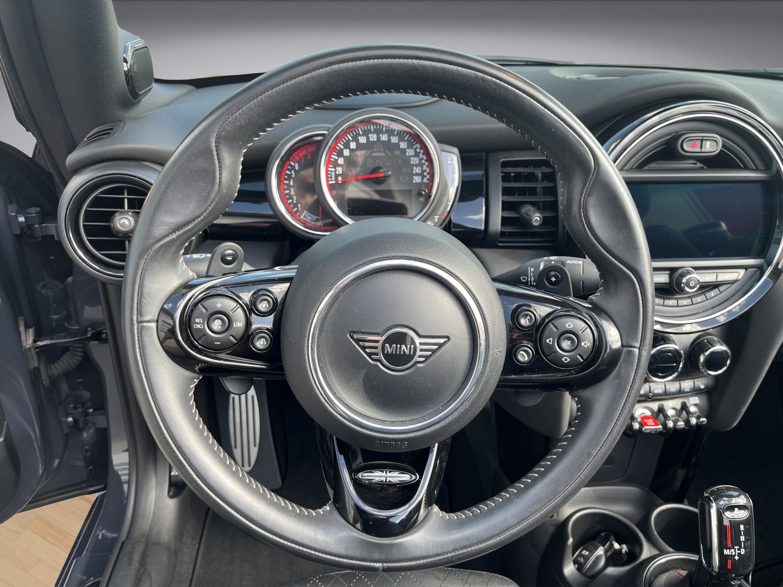MINI Cabrio F57 2.0i John Cooper Works SAG-image-9