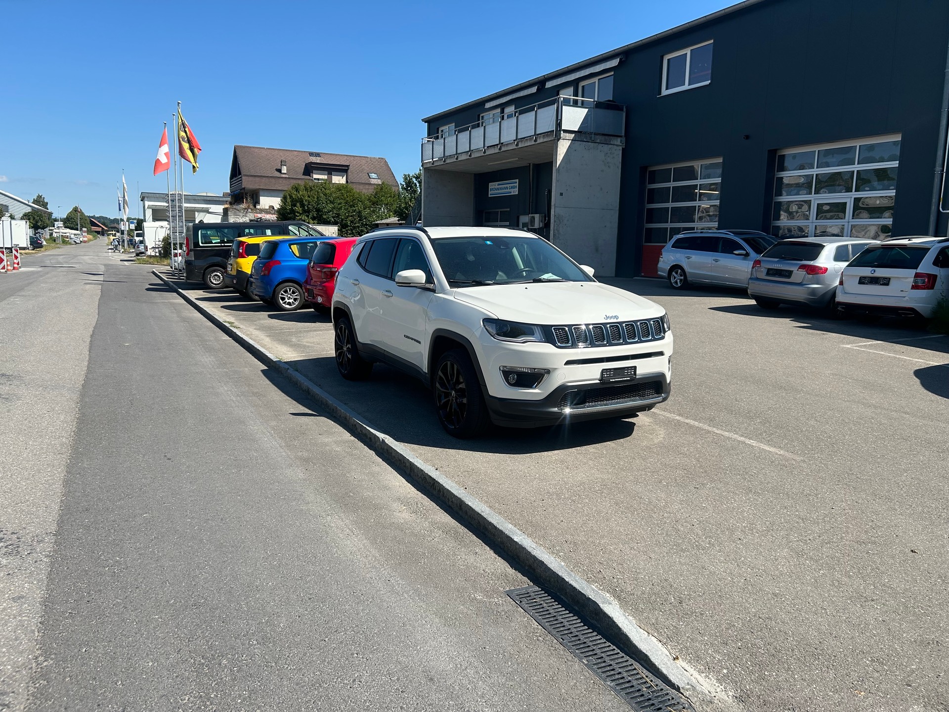 JEEP 1.4 Turbo Opening Edition AWD-image-0