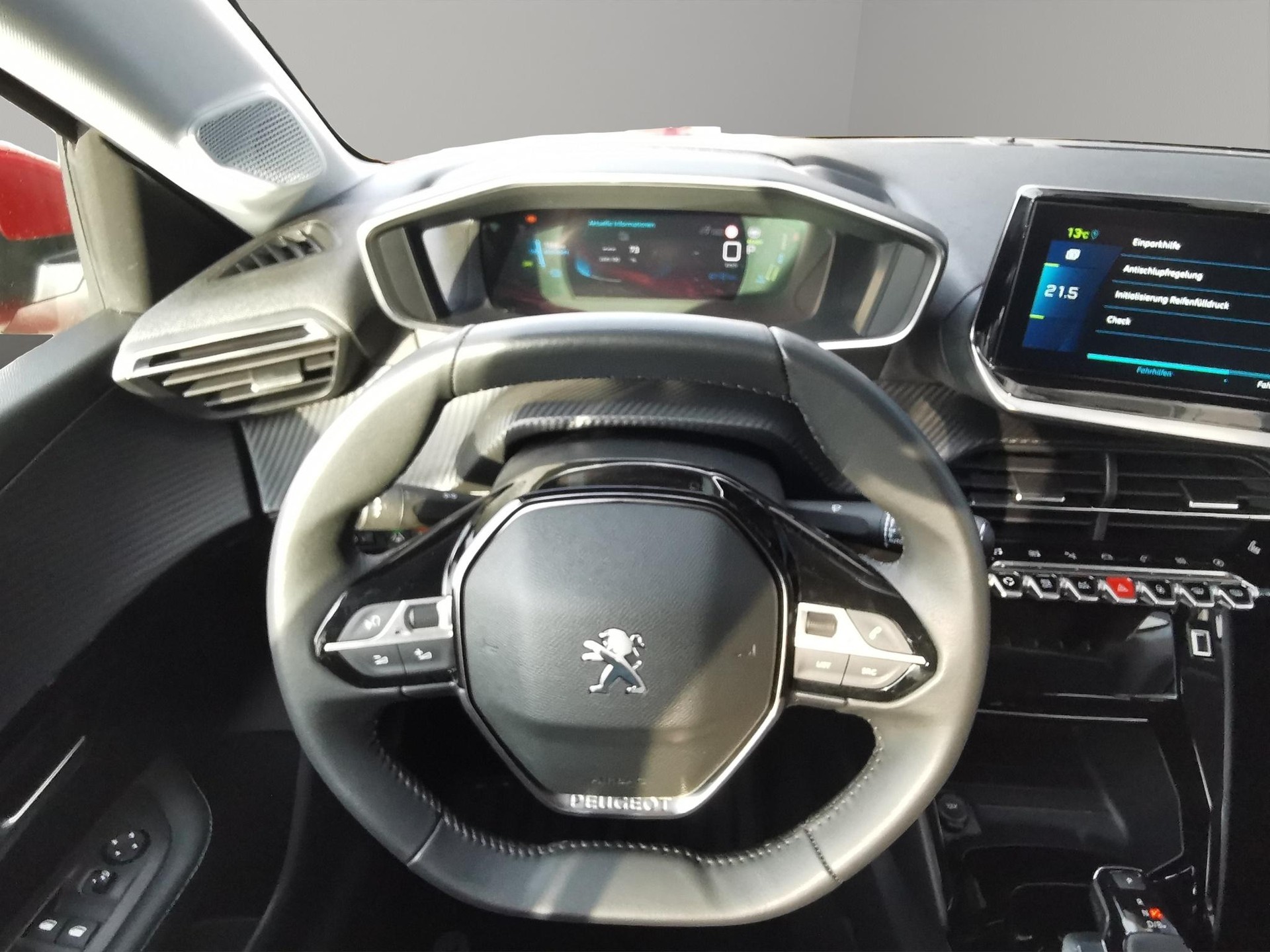 PEUGEOT 208 e-Allure Pack-image-7