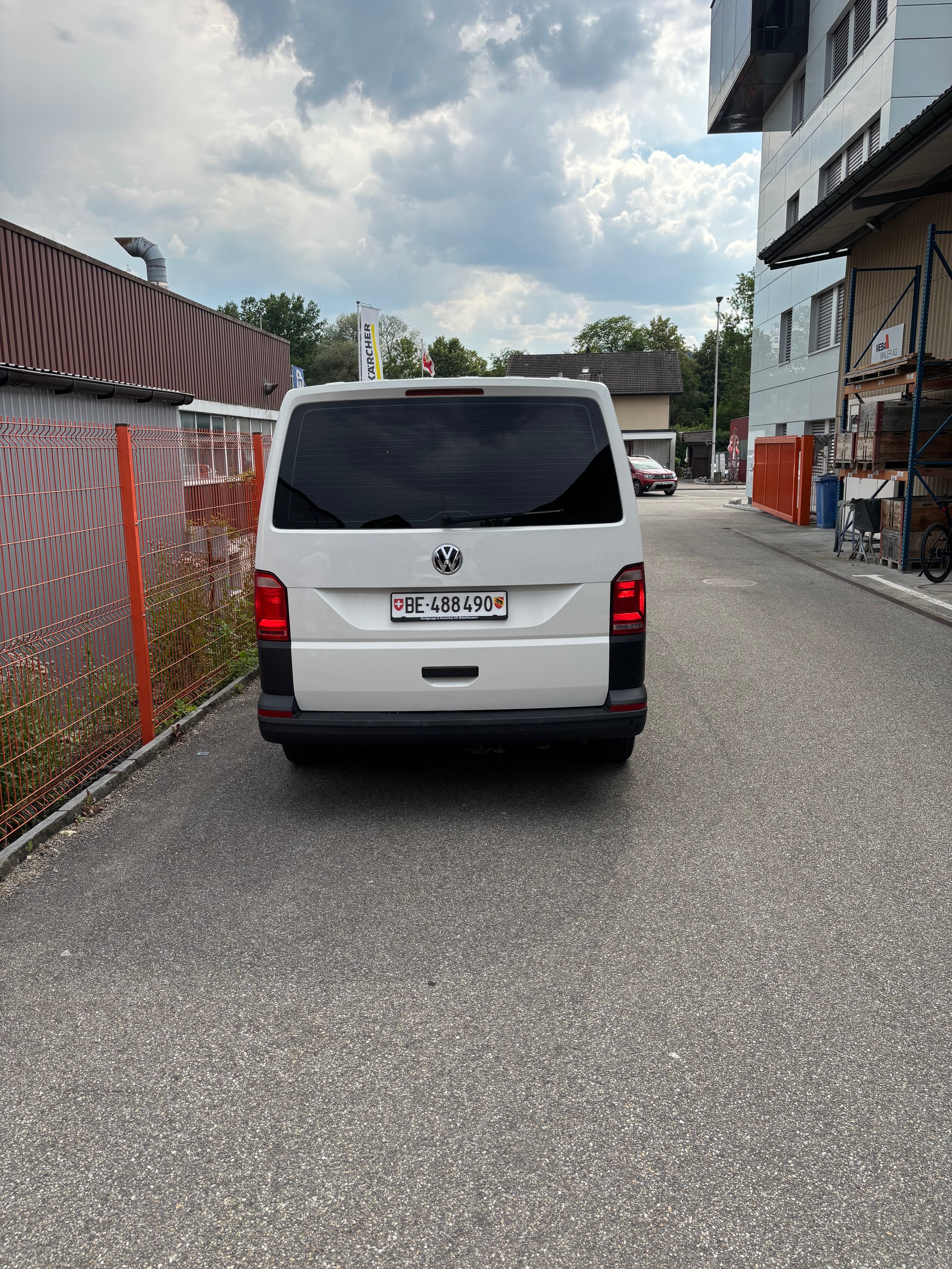 VW Transporter-image-2