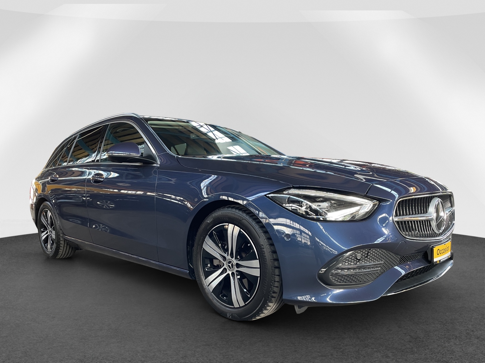 MERCEDES-BENZ C 220 d Avantgarde 4matic Kombi-image-0