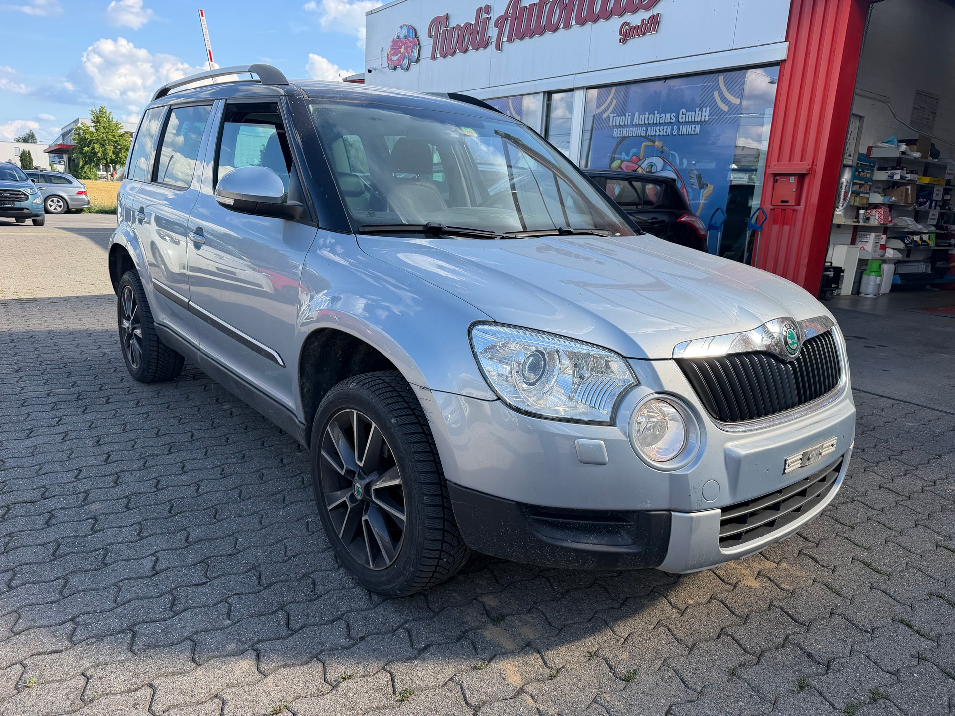 SKODA Yeti 2.0 TDI Elegance 4x4 DSG-image-1