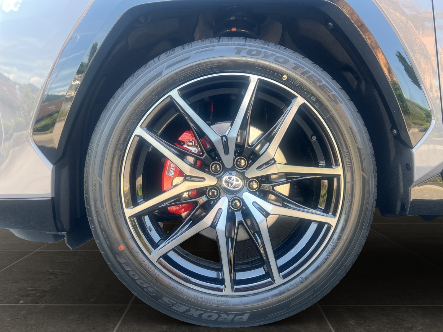 TOYOTA RAV4 2.5 HEV GR Sport-image-21