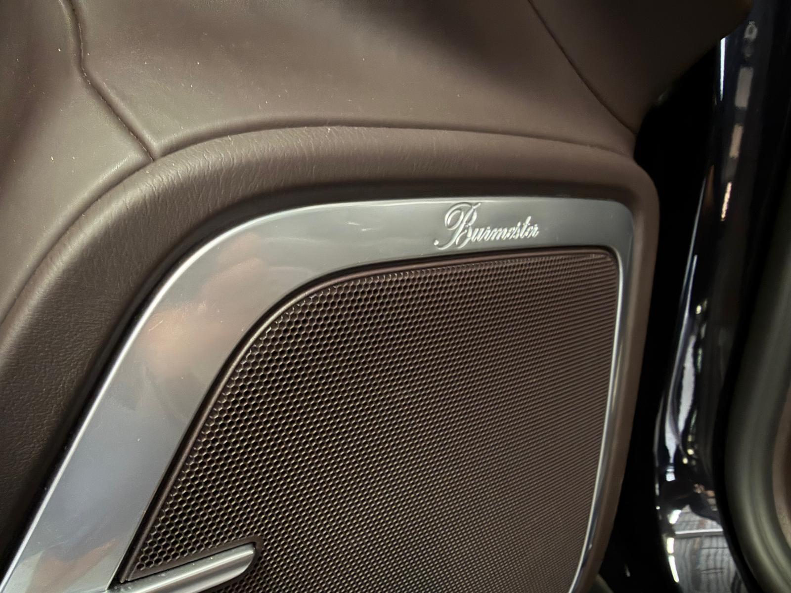 PORSCHE Cayenne Turbo-image-16