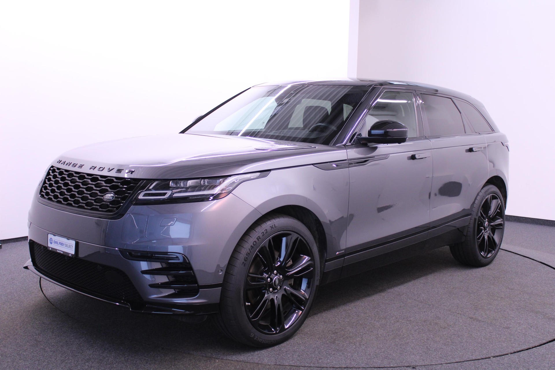 LAND ROVER Range Rover Velar 2.0 T 300 R-Dynamic HSE-image-0