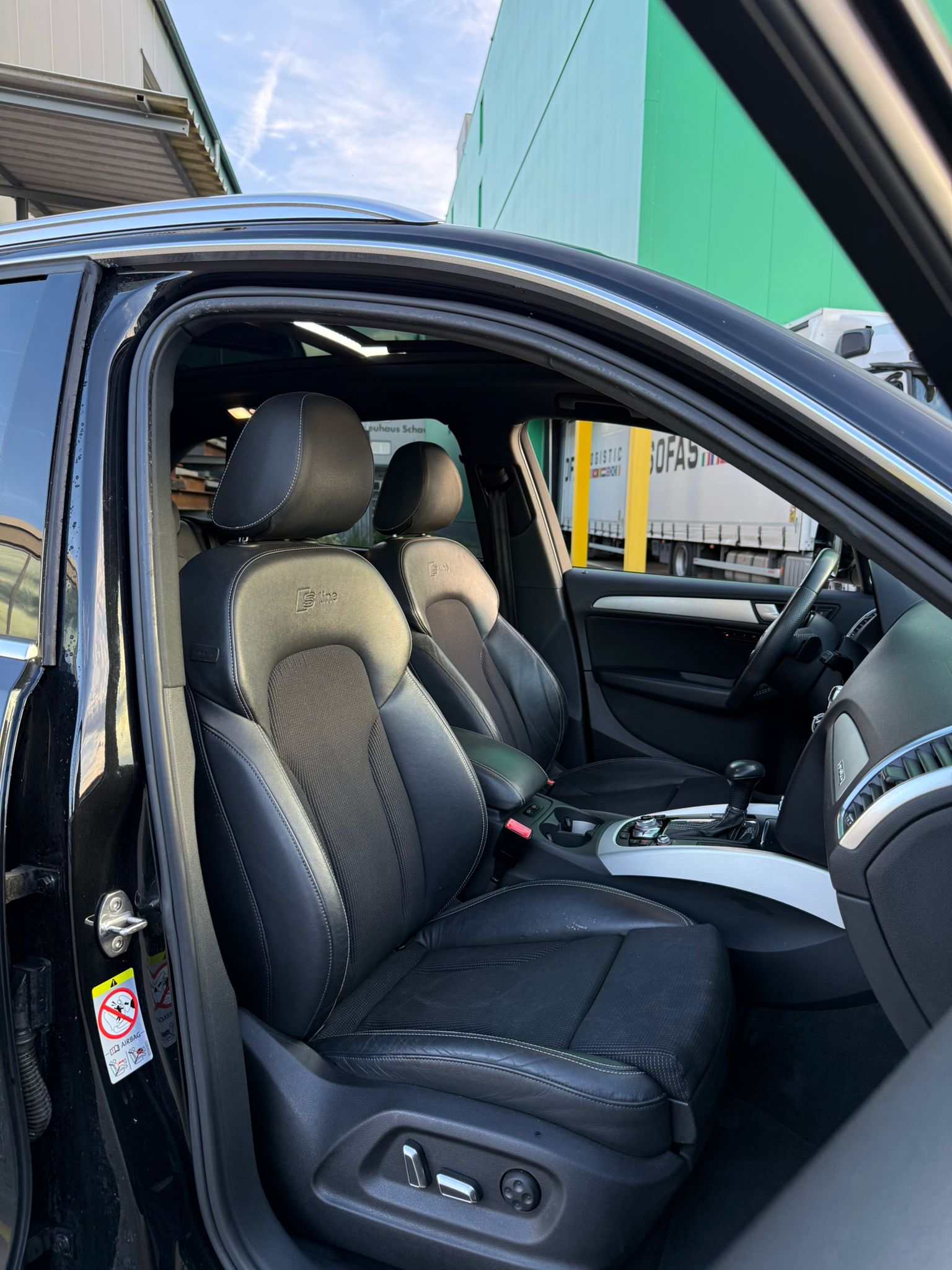 AUDI Q5 2.0 TFSI quattro tiptronic-image-13