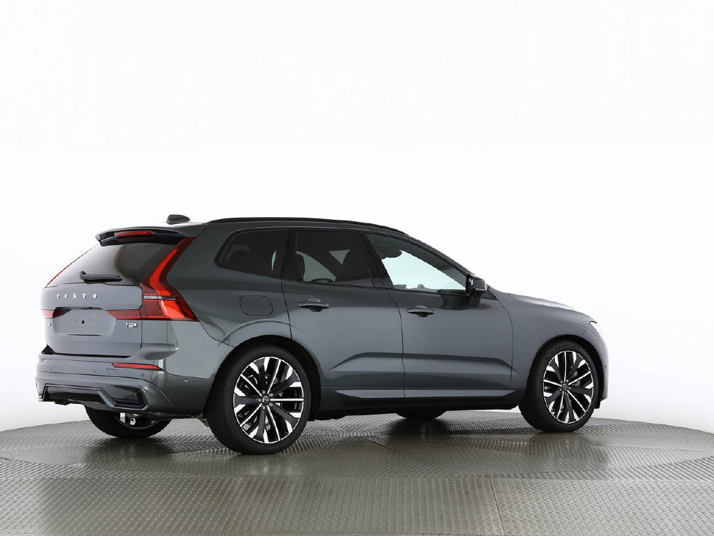 VOLVO XC60 2.0 T8 TE Ultra Dark eAWD-image-13
