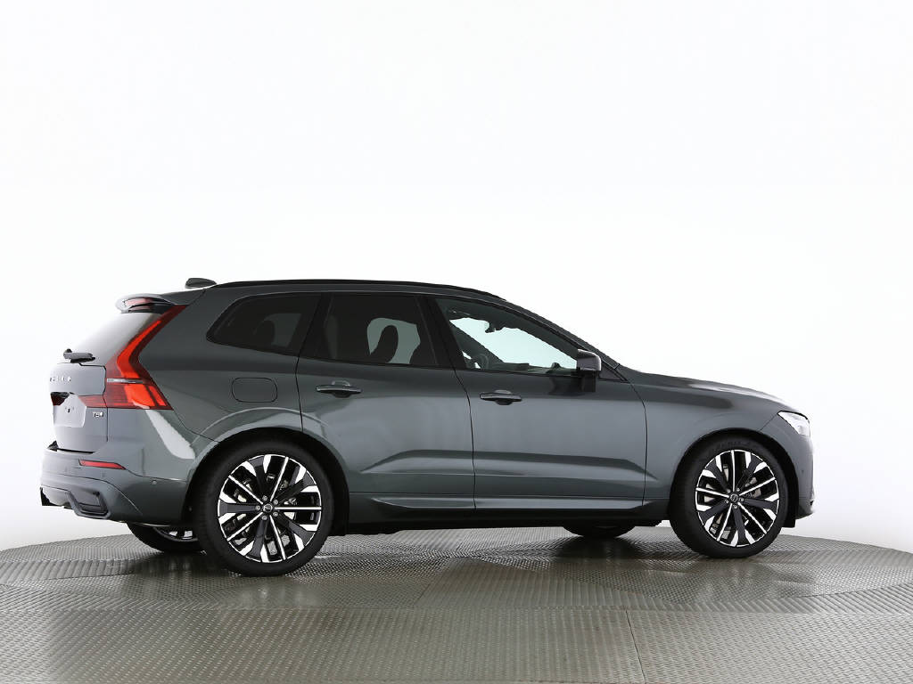 VOLVO XC60 2.0 T8 TE Ultra Dark eAWD-image-14