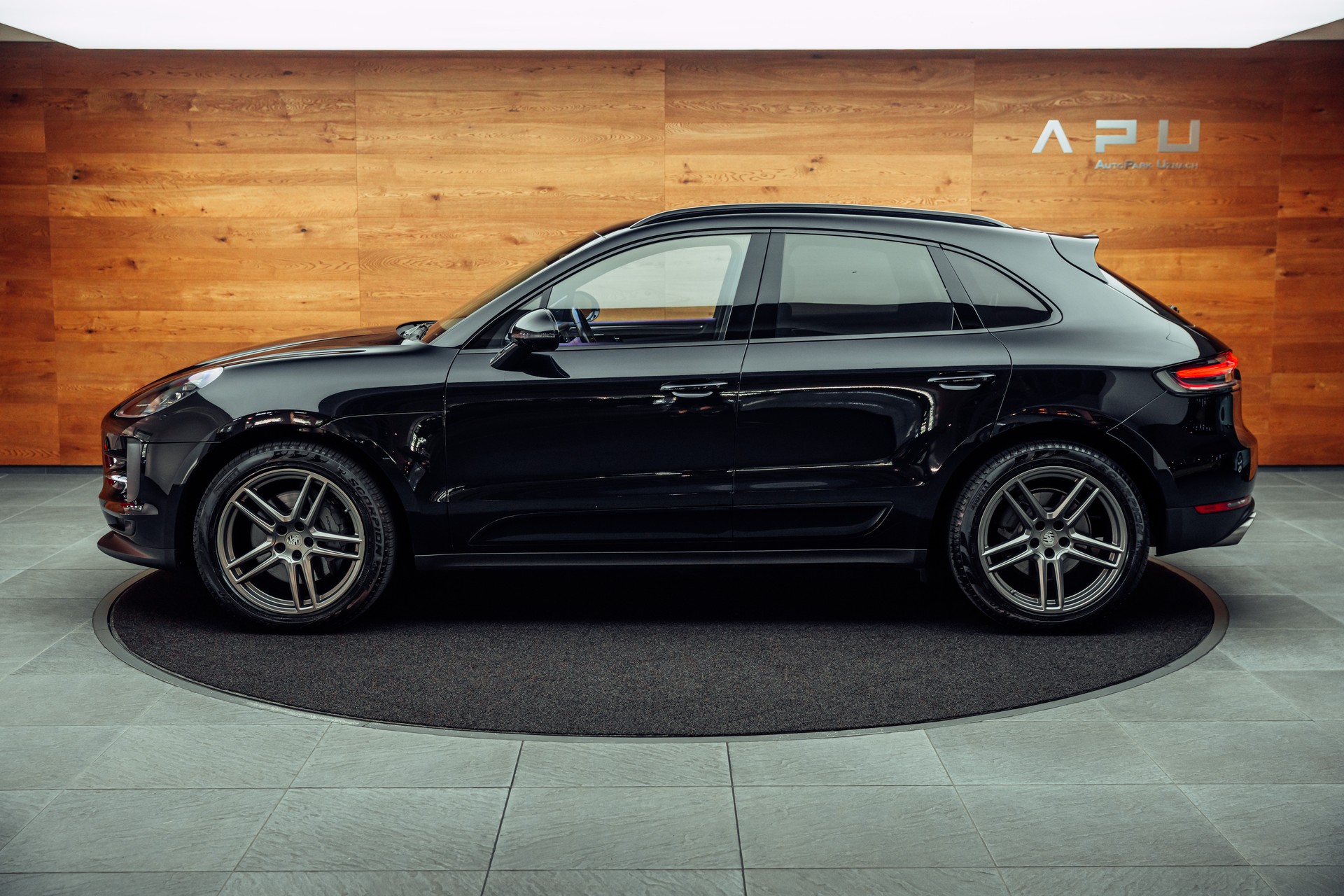 PORSCHE Macan S PDK Porsche Approved-image-8