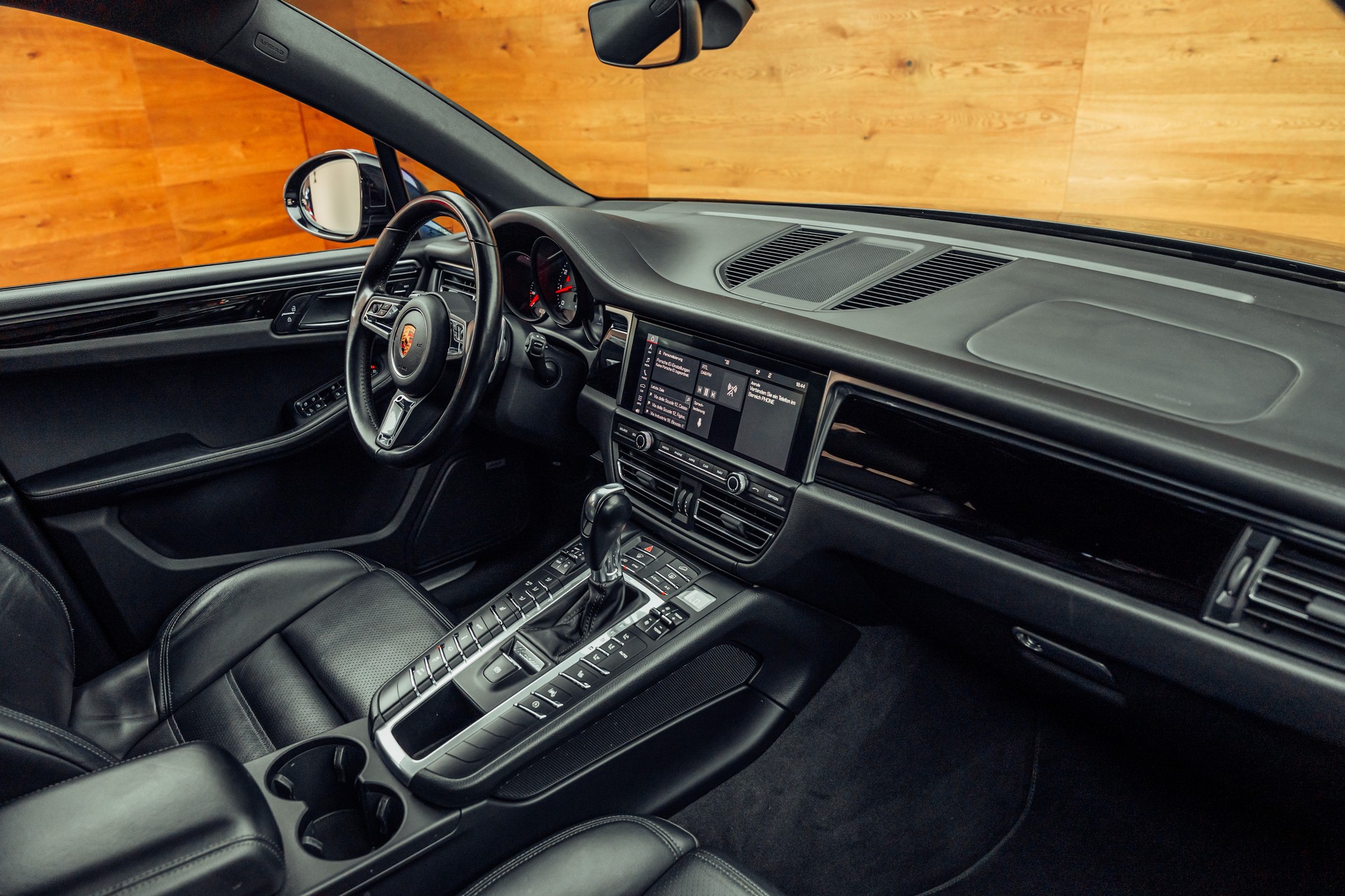 PORSCHE Macan S PDK Porsche Approved-image-5