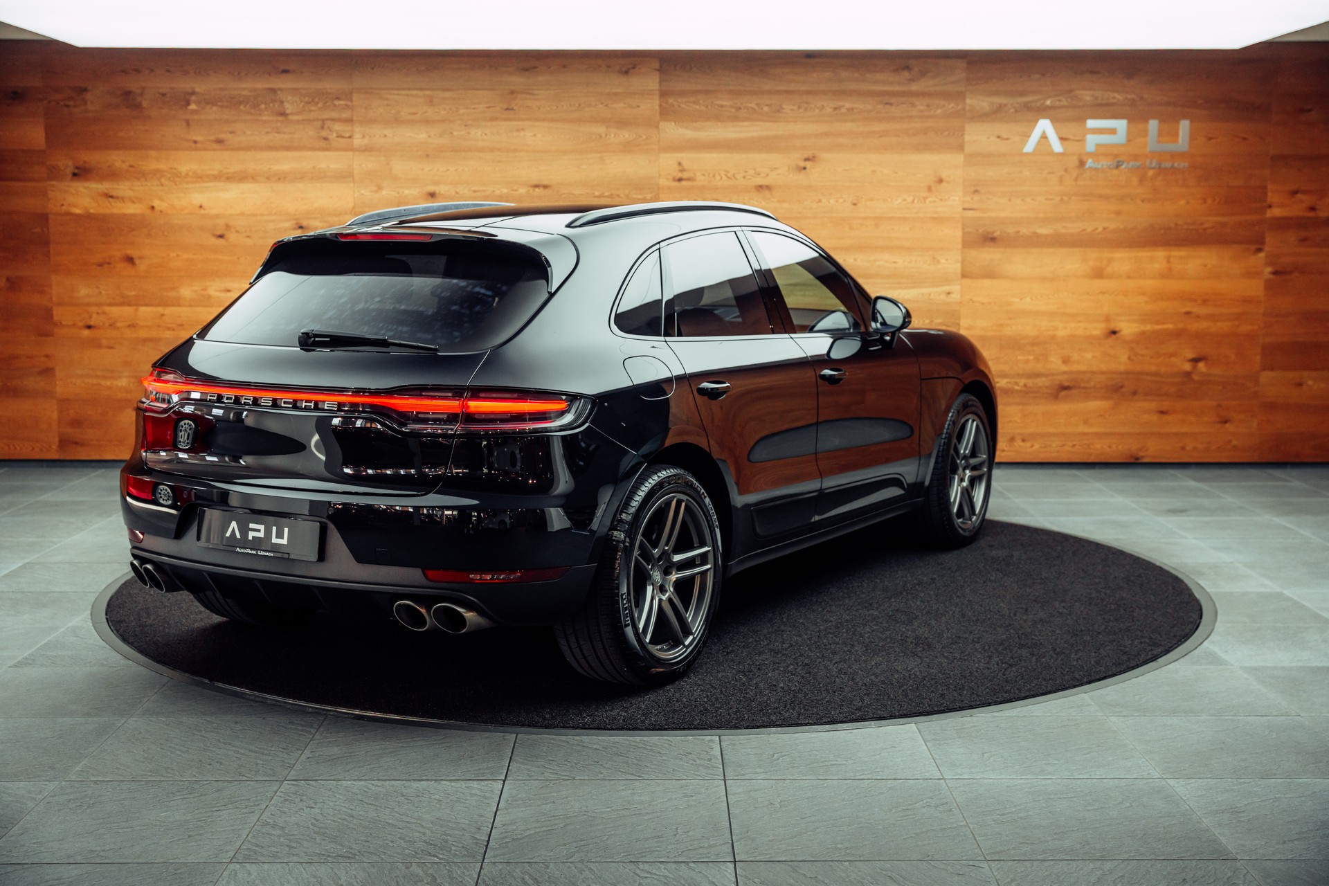 PORSCHE Macan S PDK Porsche Approved-image-1