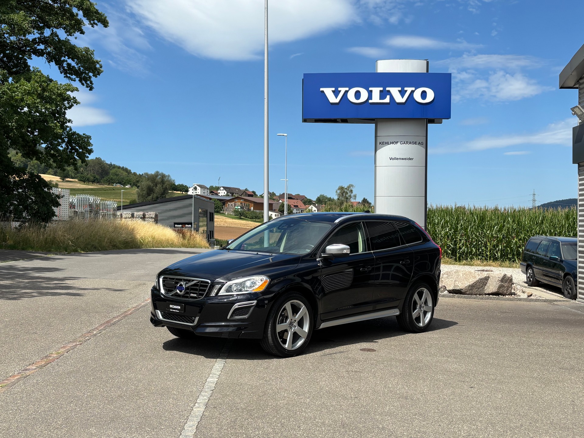 VOLVO XC60 3.0 T6 R-Design AWD-image-0