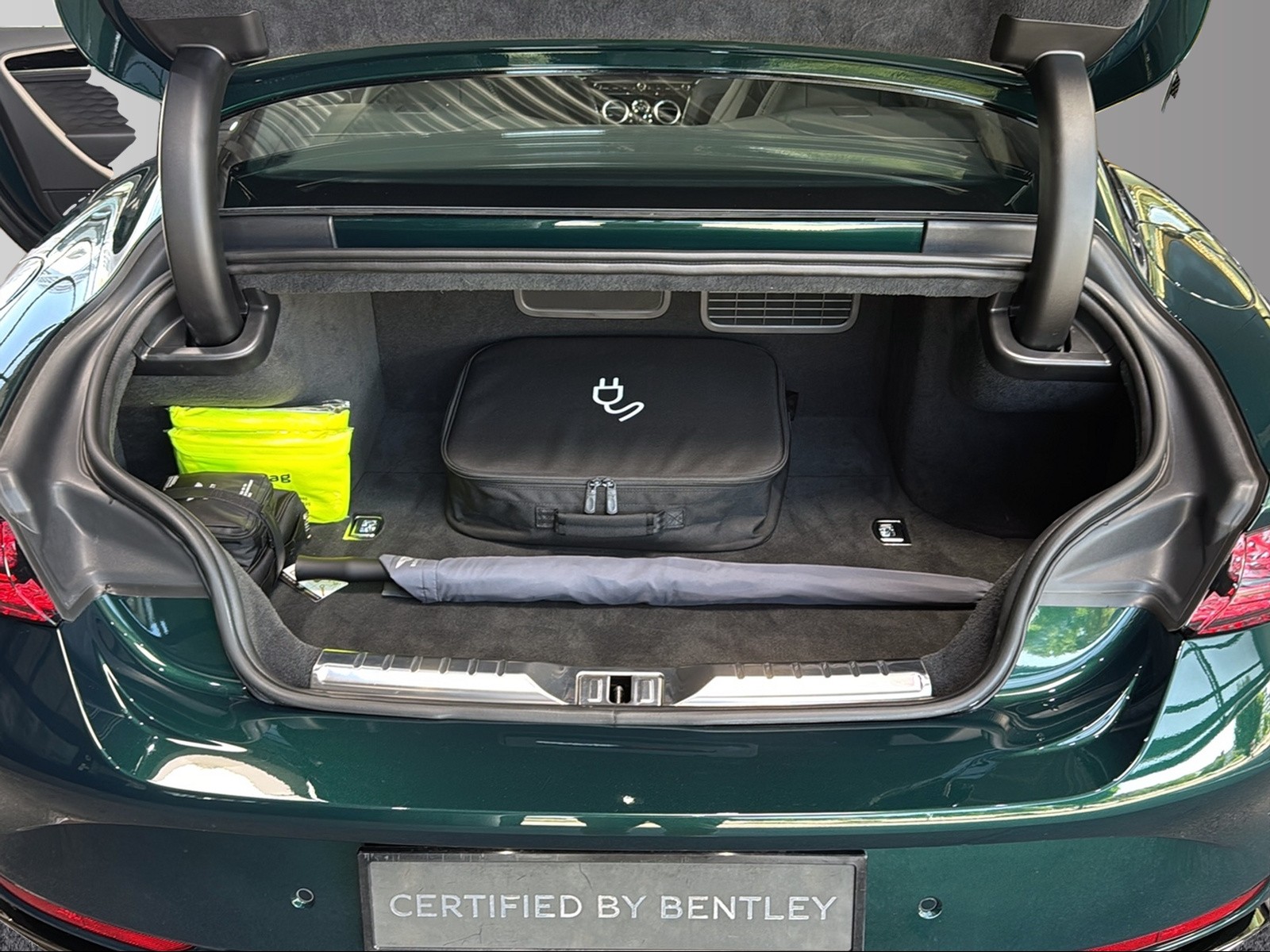 BENTLEY Continental GT 4.0 V8 PHEV Speed-image-9