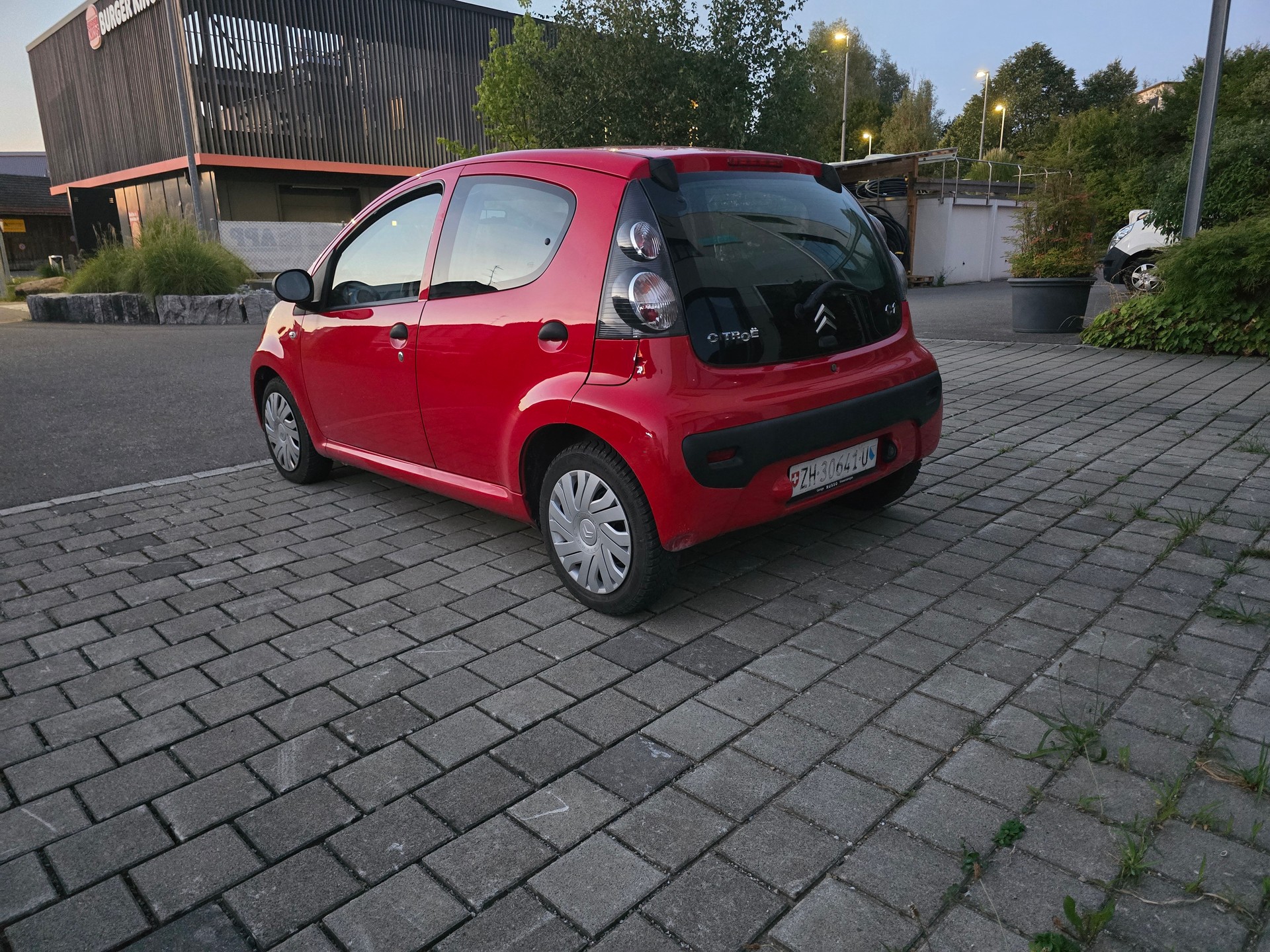 CITROEN C1 1.0i X-image-4
