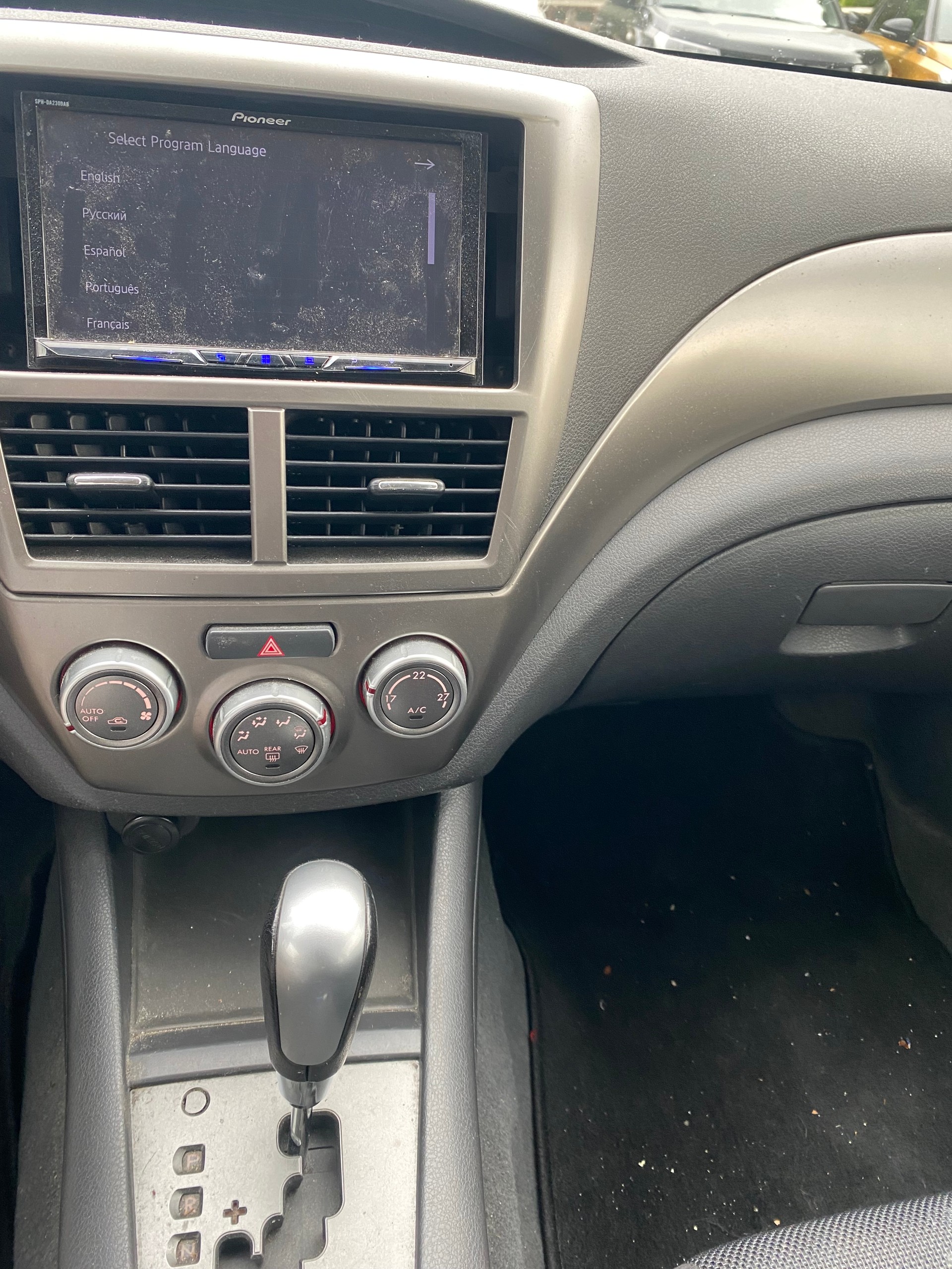 SUBARU Impreza 2.0R Comfort Automatic-image-10