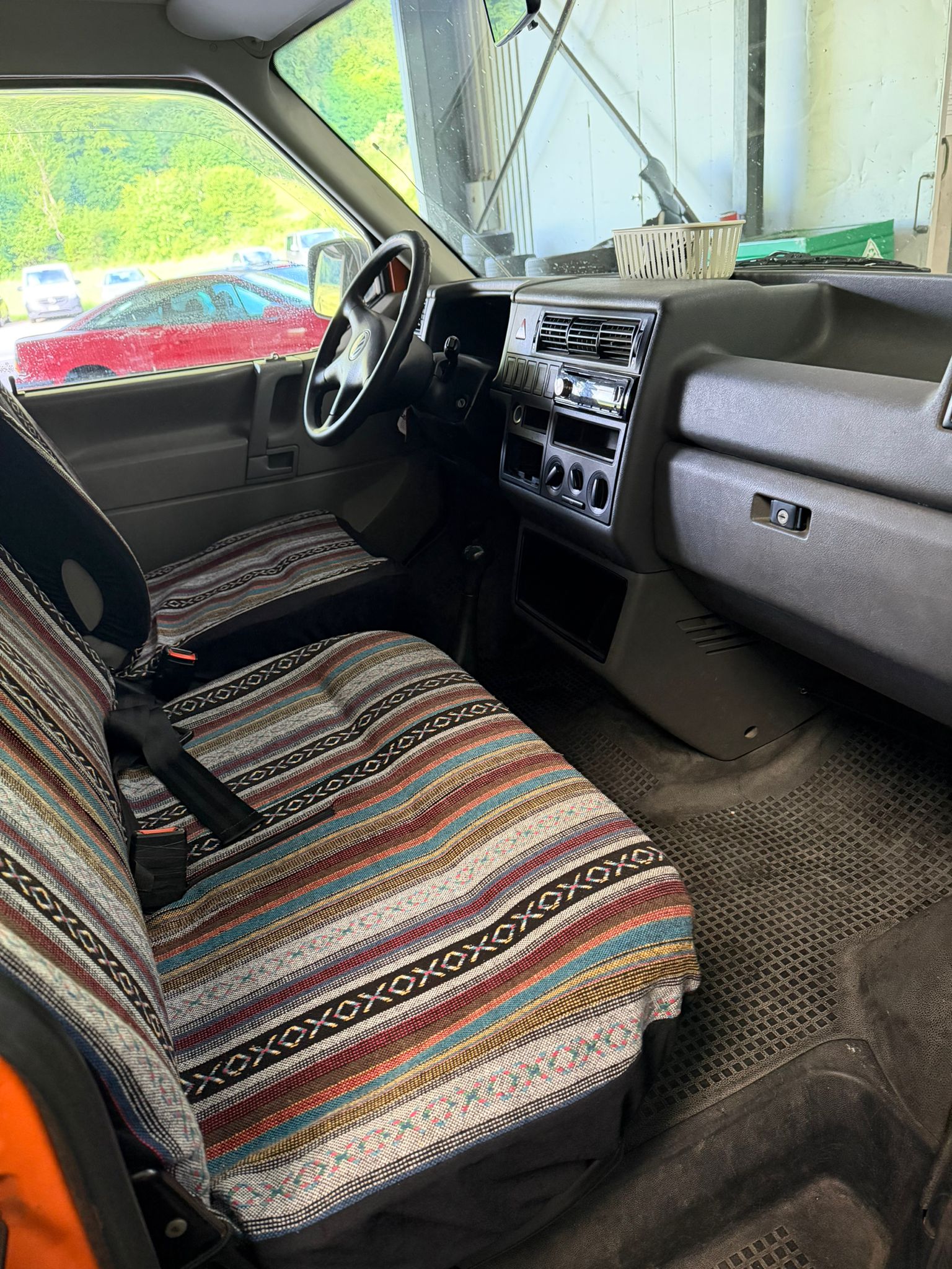 VW Caravelle 2.5DI ABS-image-6