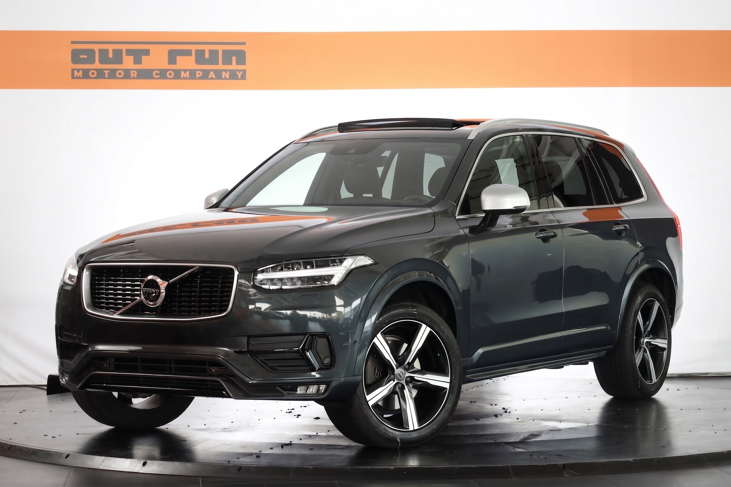 Volvo XC90 T6 R-Design