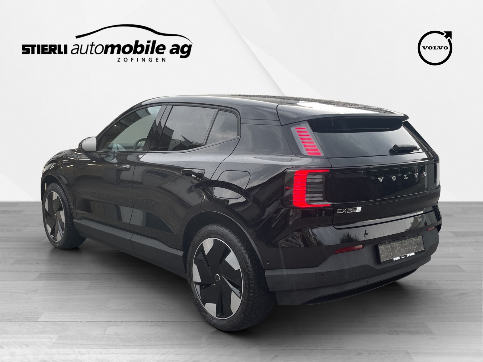 VOLVO EX 30 E60 Twin Ultra Performance AWD-image-6