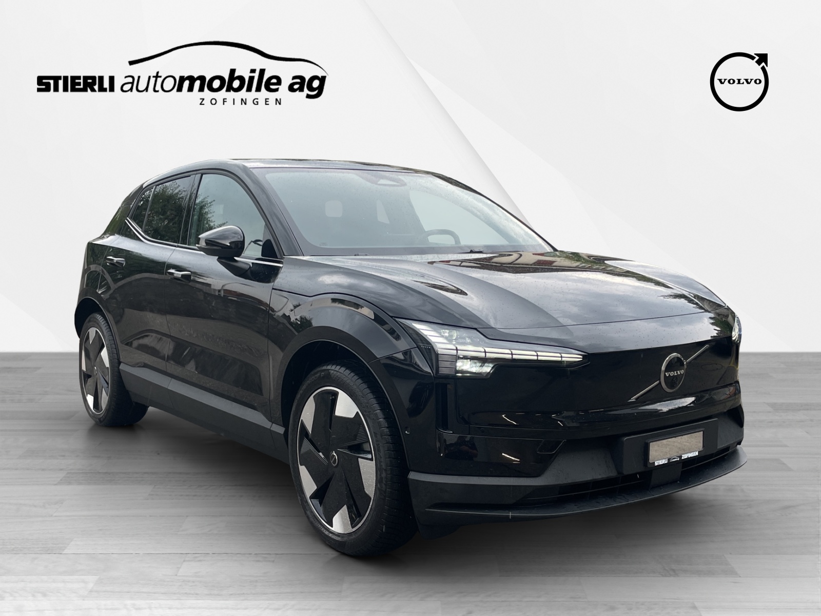 VOLVO EX 30 E60 Twin Ultra Performance AWD-image-2