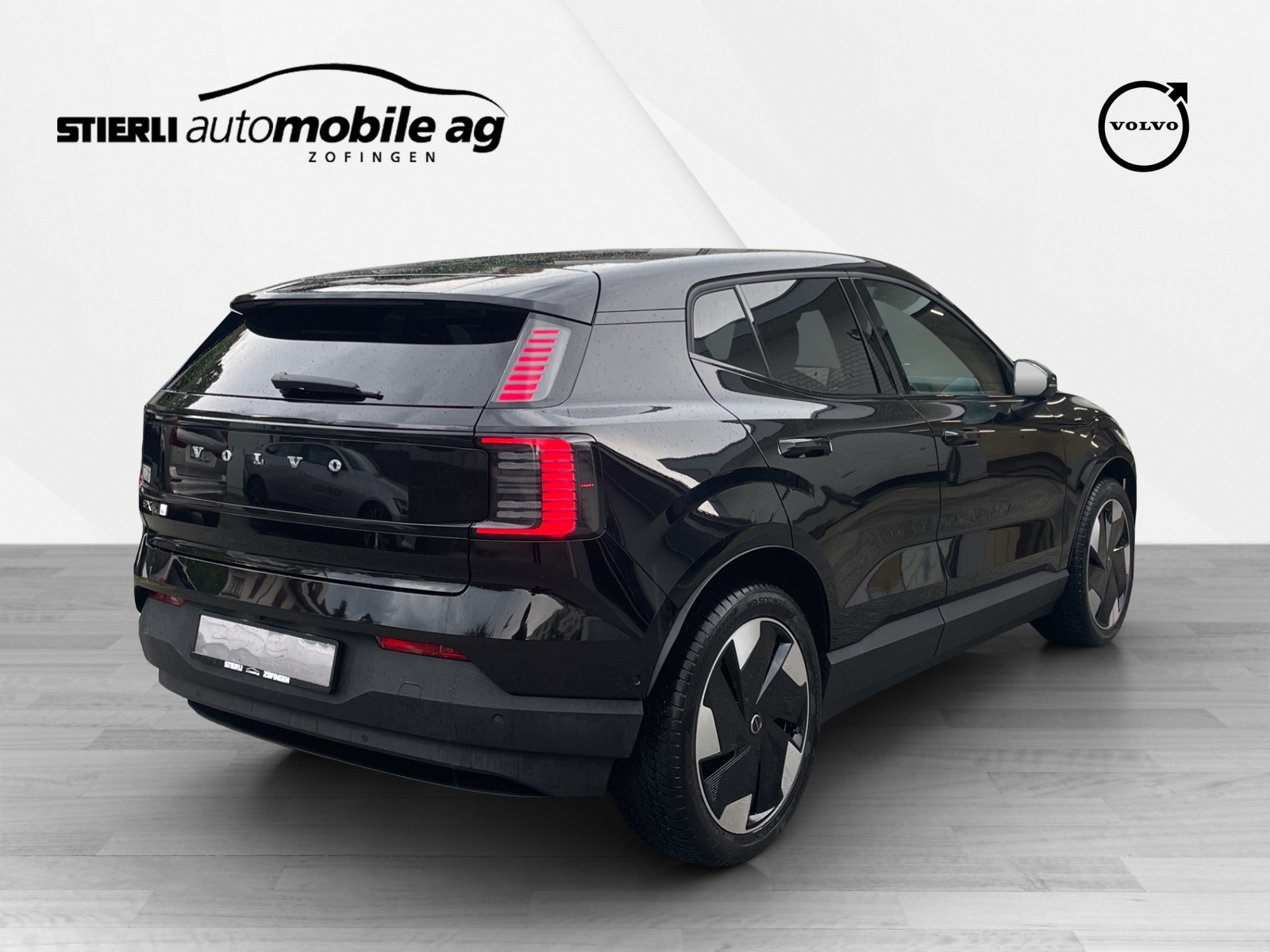VOLVO EX 30 E60 Twin Ultra Performance AWD-image-4