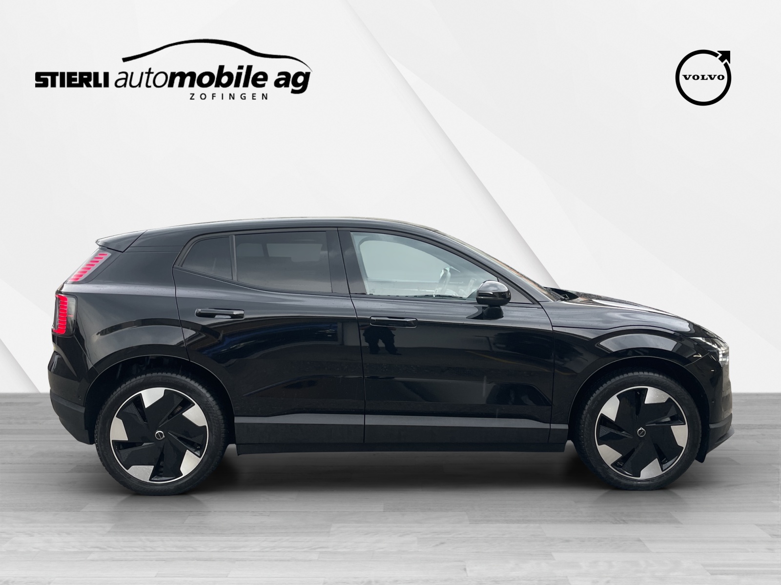 VOLVO EX 30 E60 Twin Ultra Performance AWD-image-3