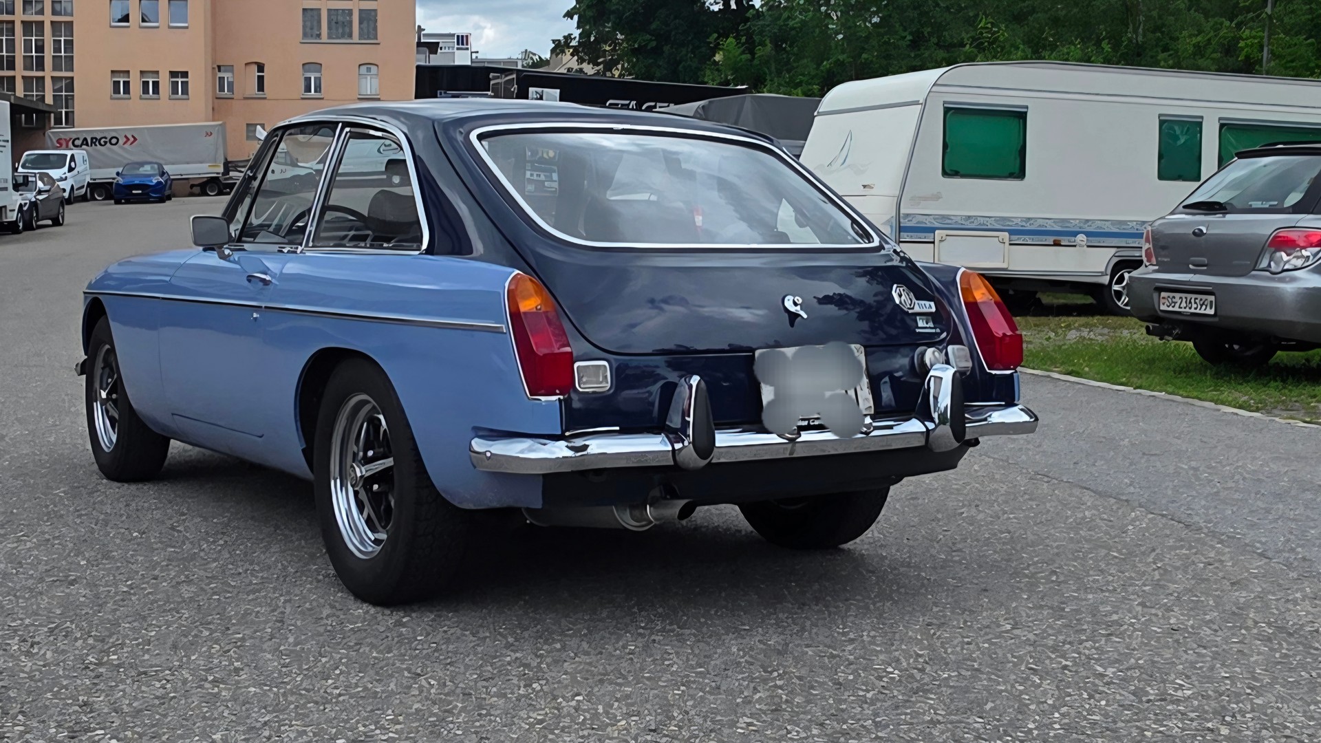 MG Gt-image-2